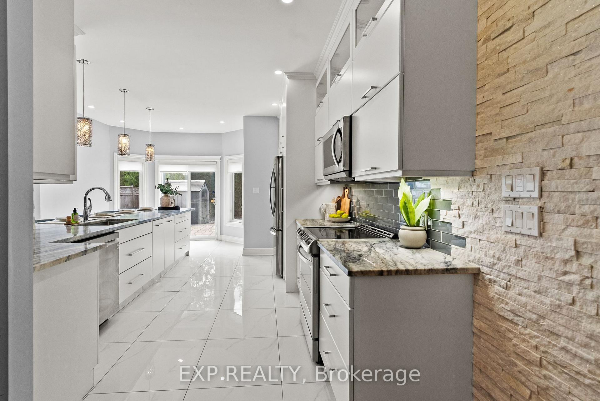 Photo 17 of 112 Redcliff Avenue, Ottawa, Barrhaven - Longfields — HOMEH