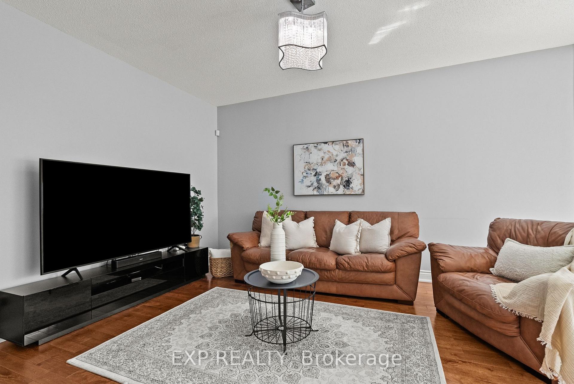 Photo 24 of 112 Redcliff Avenue, Ottawa, Barrhaven - Longfields — HOMEH