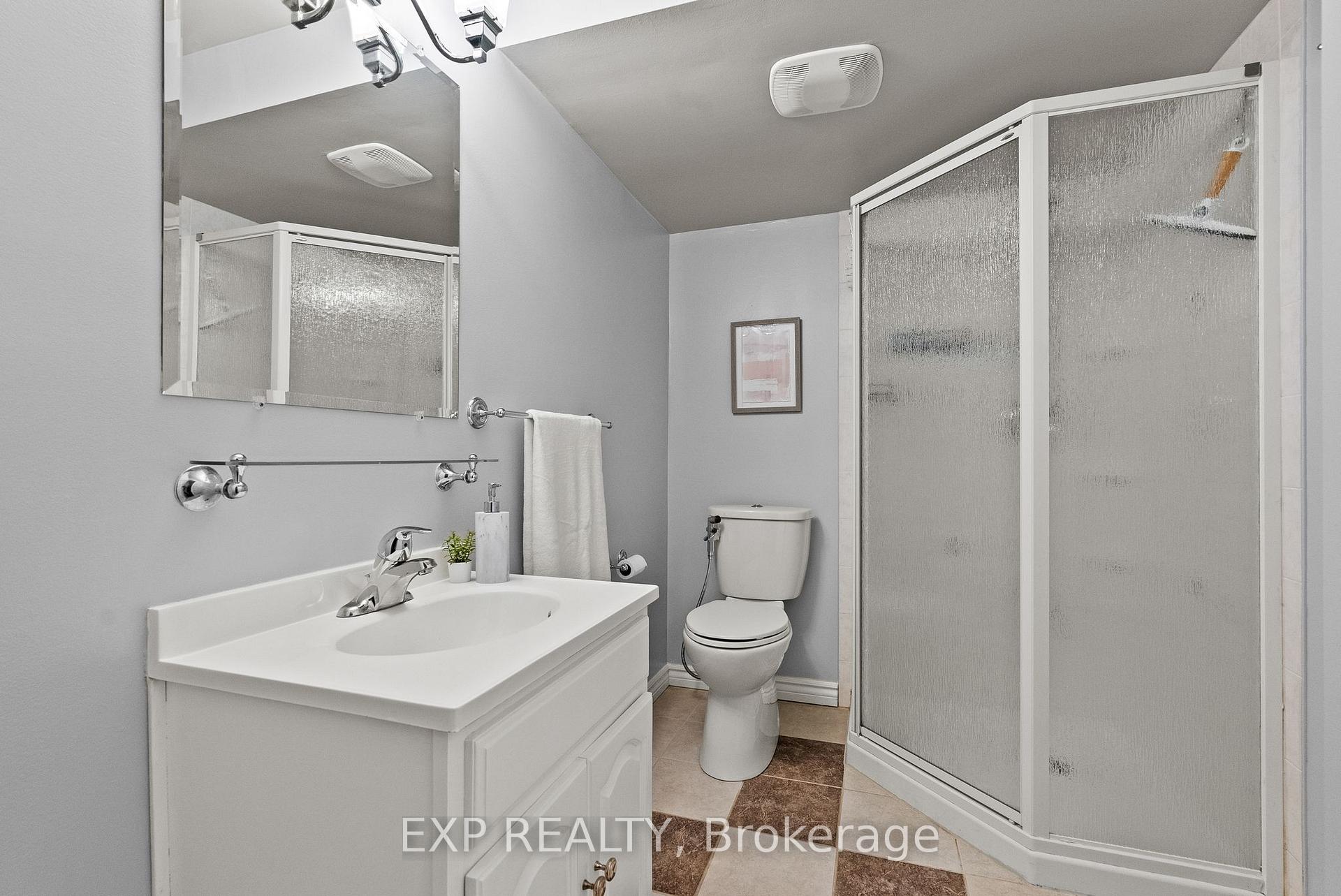 Photo 39 of 112 Redcliff Avenue, Ottawa, Barrhaven - Longfields — HOMEH