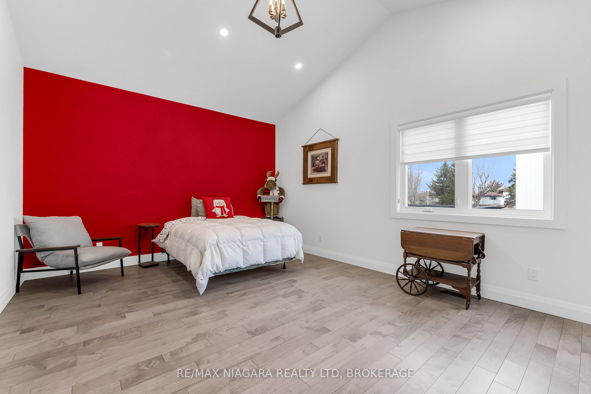 Photo 25 of 5 Heron Pointe Road, Port Colborne, Sugarloaf — HOMEH