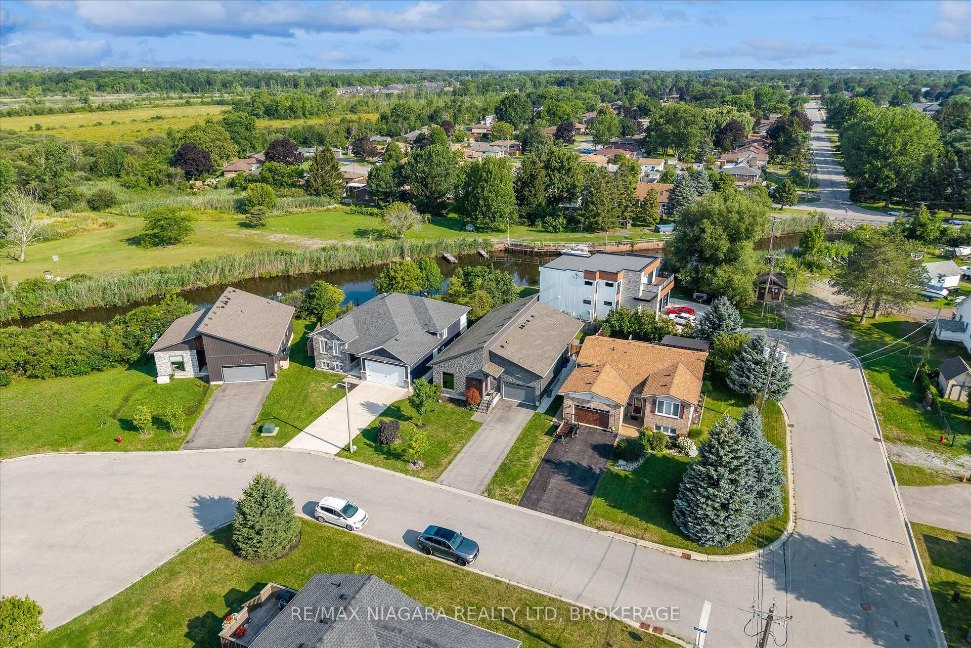 Photo 50 of 5 Heron Pointe Road, Port Colborne, Sugarloaf — HOMEH