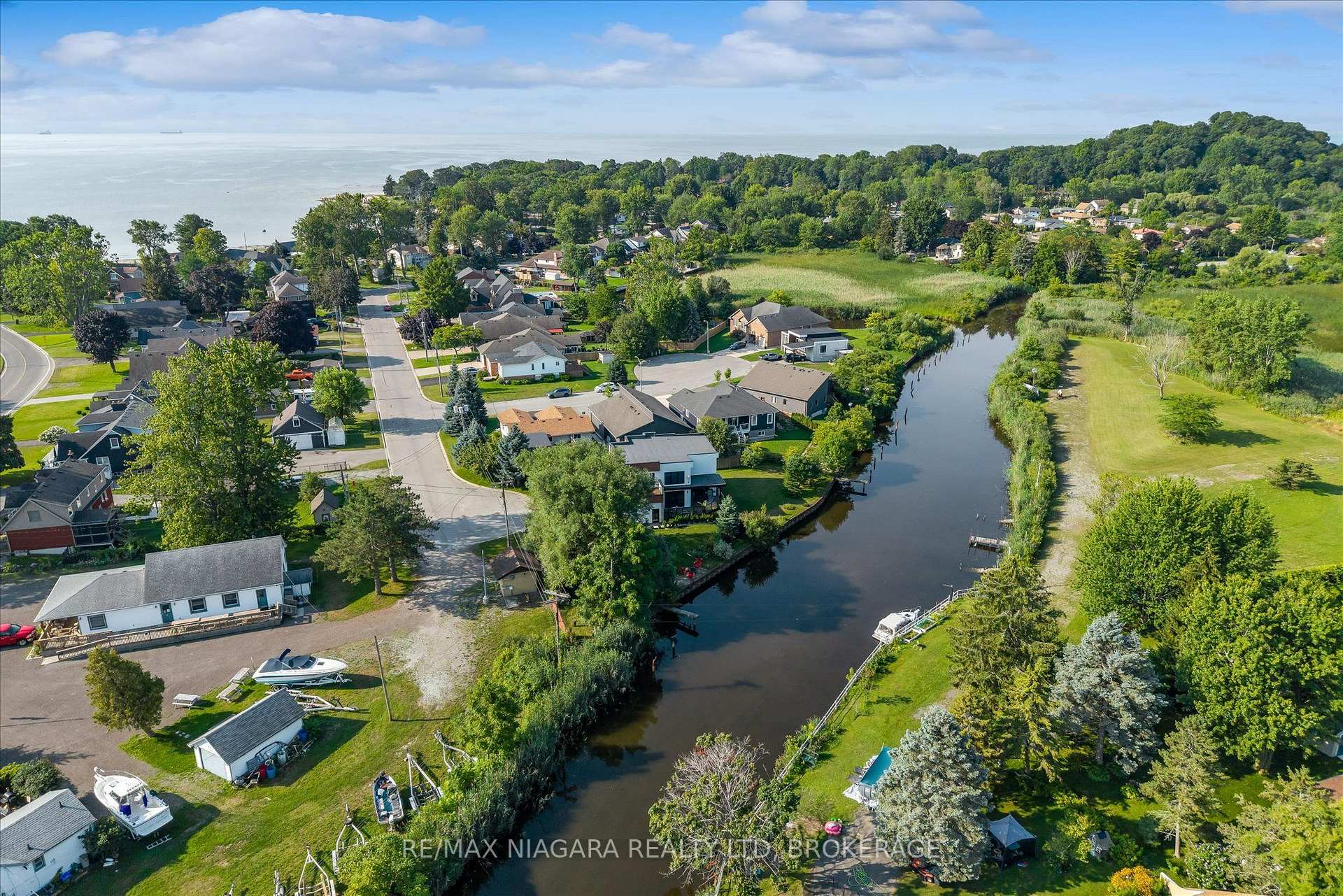 Photo 56 of 5 Heron Pointe Road, Port Colborne, Sugarloaf — HOMEH
