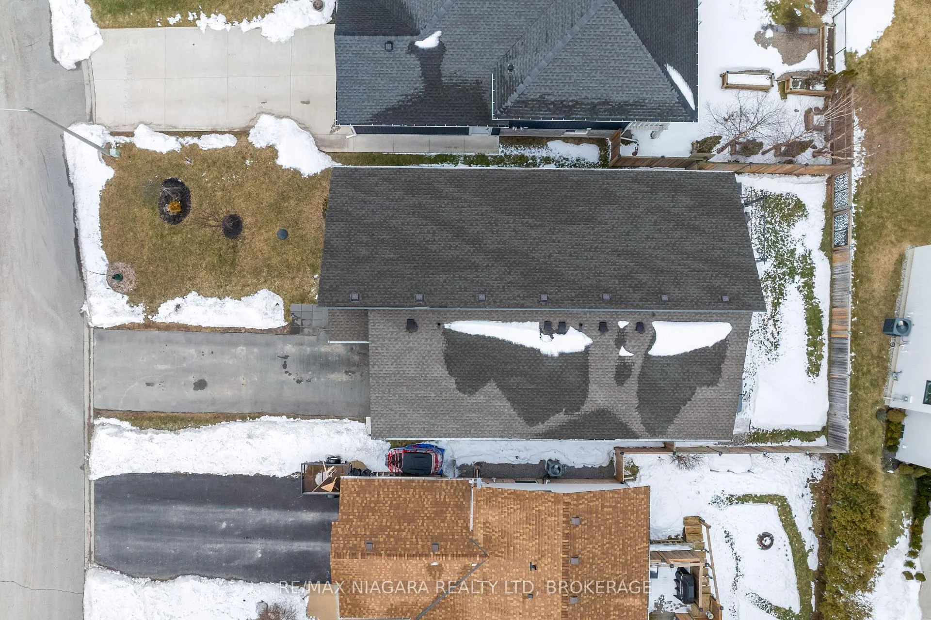 Photo 41 of 5 Heron Pointe Road, Port Colborne, Sugarloaf — HOMEH