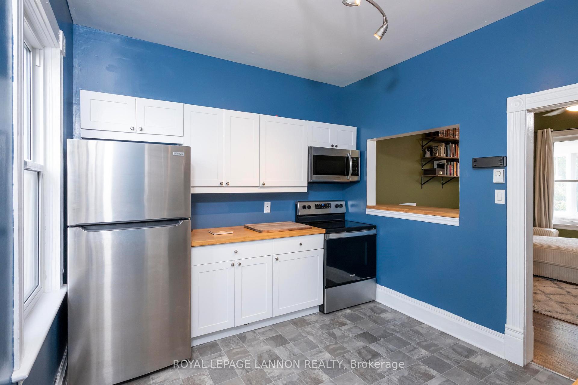 Photo 20 of 349 Vickers St N, Thunder Bay, McKeller Park — HOMEH