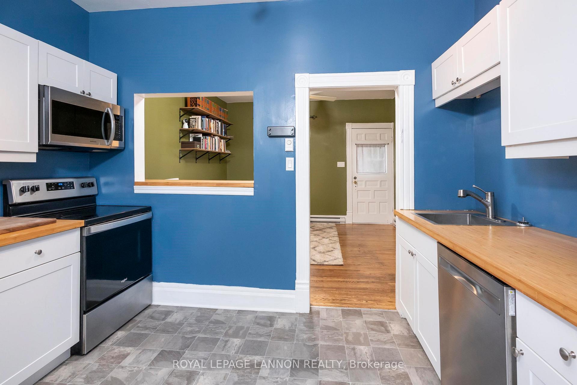 Photo 24 of 349 Vickers St N, Thunder Bay, McKeller Park — HOMEH