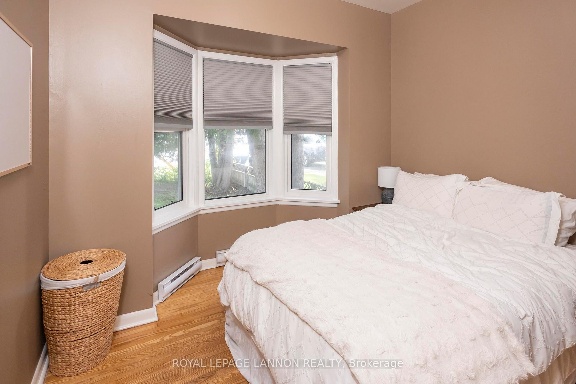 Photo 30 of 349 Vickers St N, Thunder Bay, McKeller Park — HOMEH