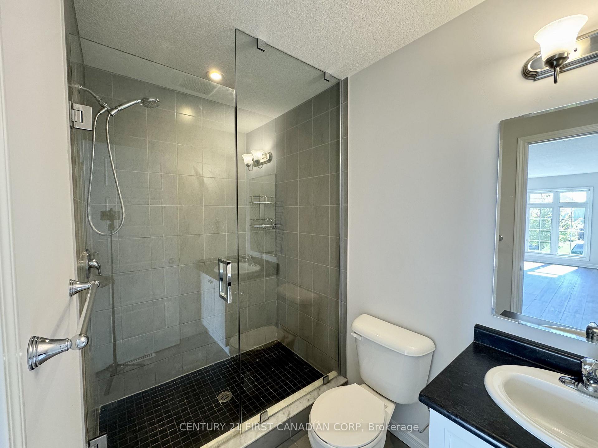 Photo 15 of 3186 Singleton Avenue, London, South W — HOMEH
