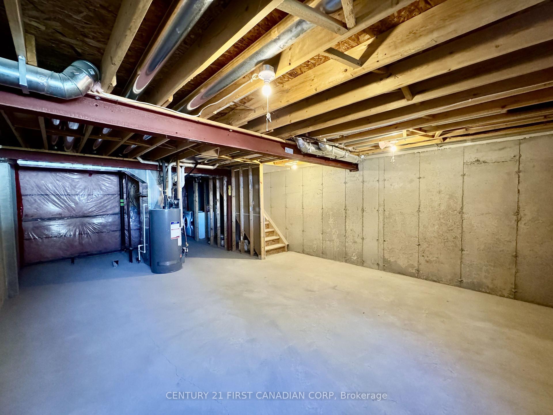 Photo 26 of 3186 Singleton Avenue, London, South W — HOMEH