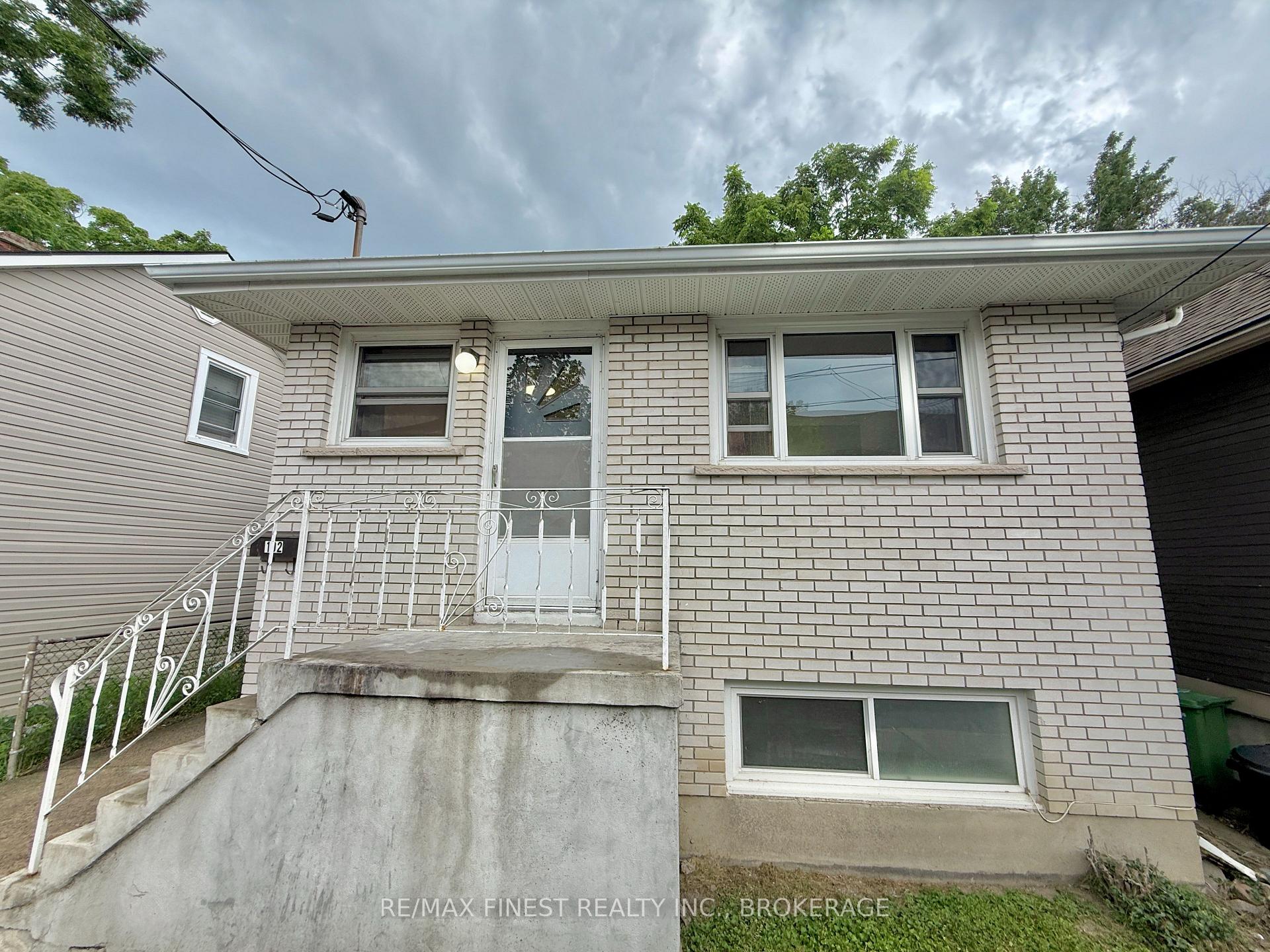 Photo 2 of 102 Chatham Street, Kingston, East of Sir John A. Blvd — HOMEH