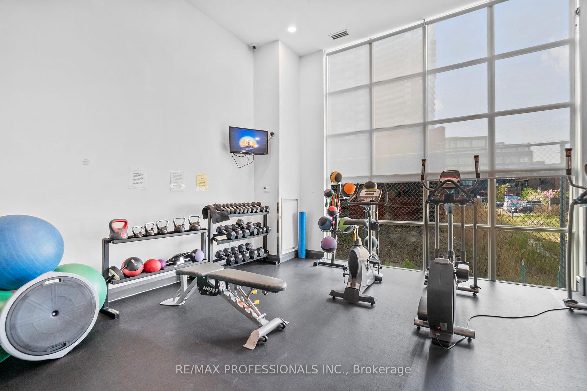 Photo 32 of Unit 909, 125 Western Battery Road, Toronto, Niagara — HOMEH