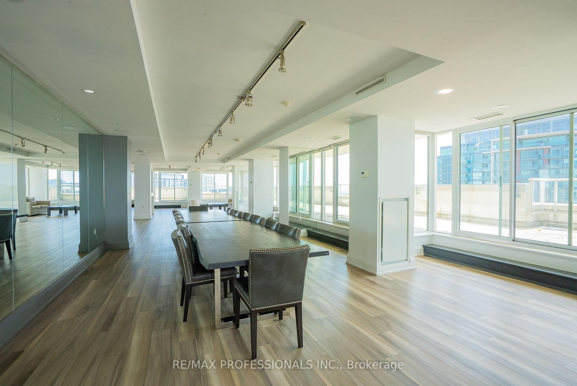 Photo 34 of Unit 909, 125 Western Battery Road, Toronto, Niagara — HOMEH