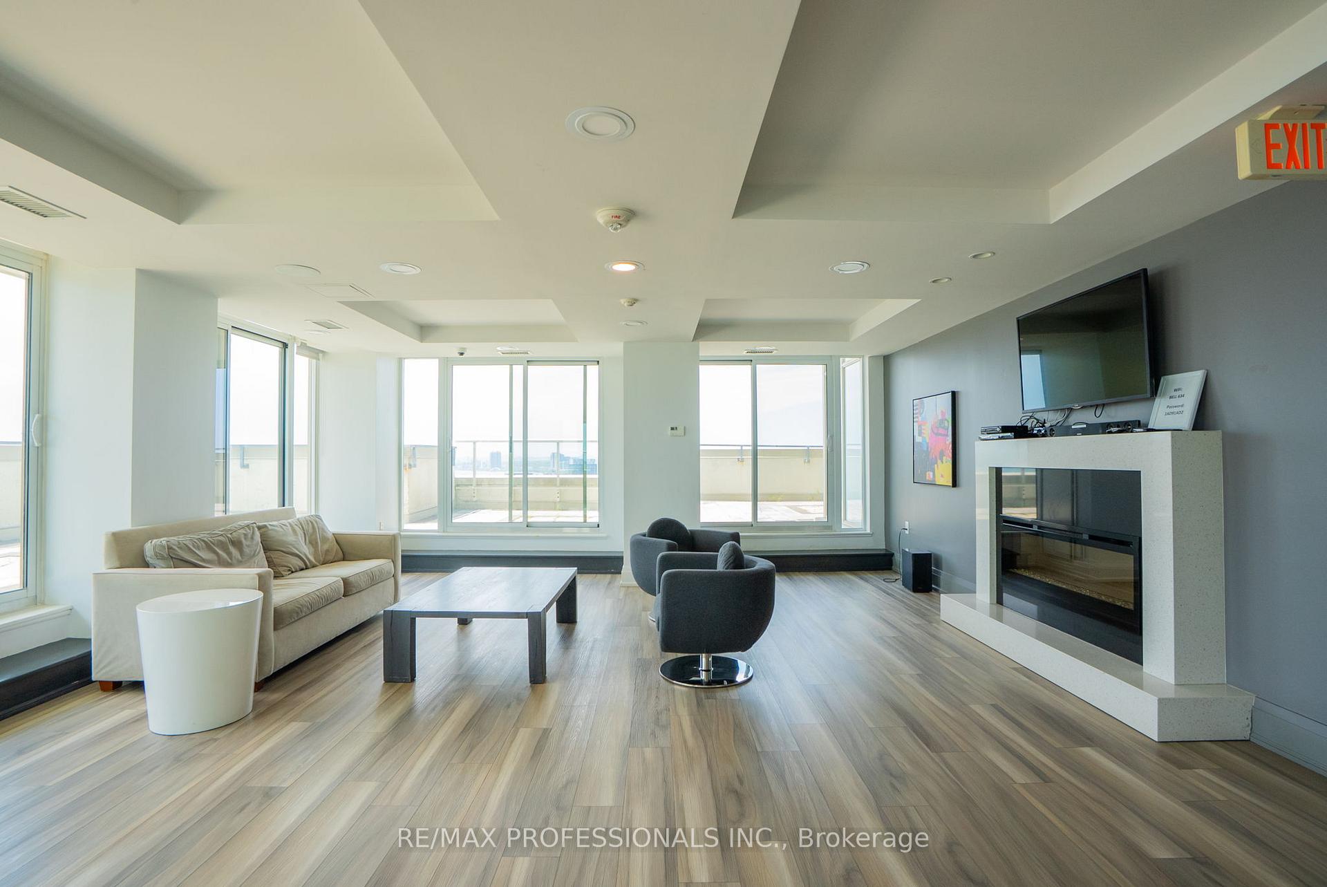Photo 35 of Unit 909, 125 Western Battery Road, Toronto, Niagara — HOMEH