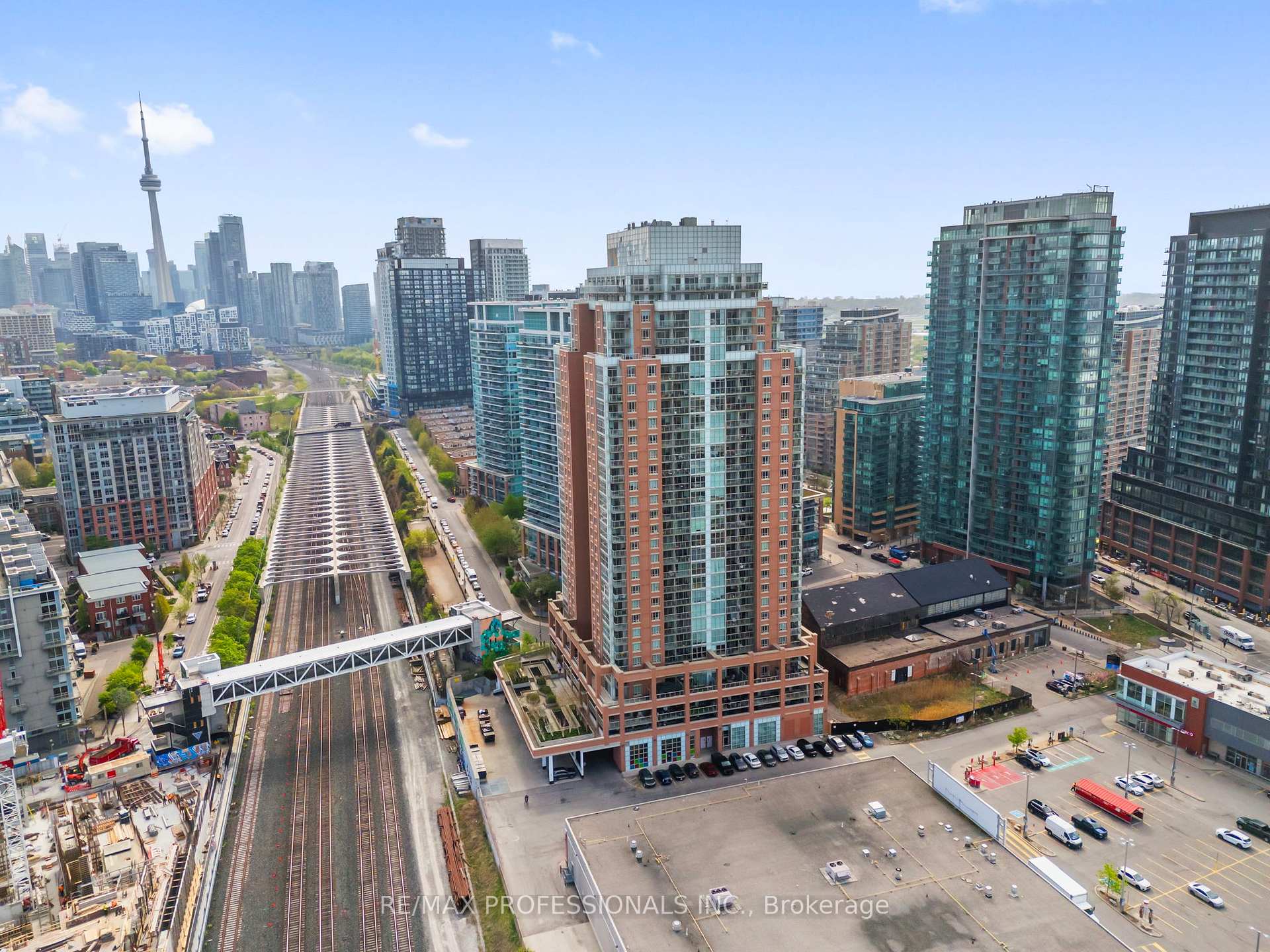 Photo 39 of Unit 909, 125 Western Battery Road, Toronto, Niagara — HOMEH