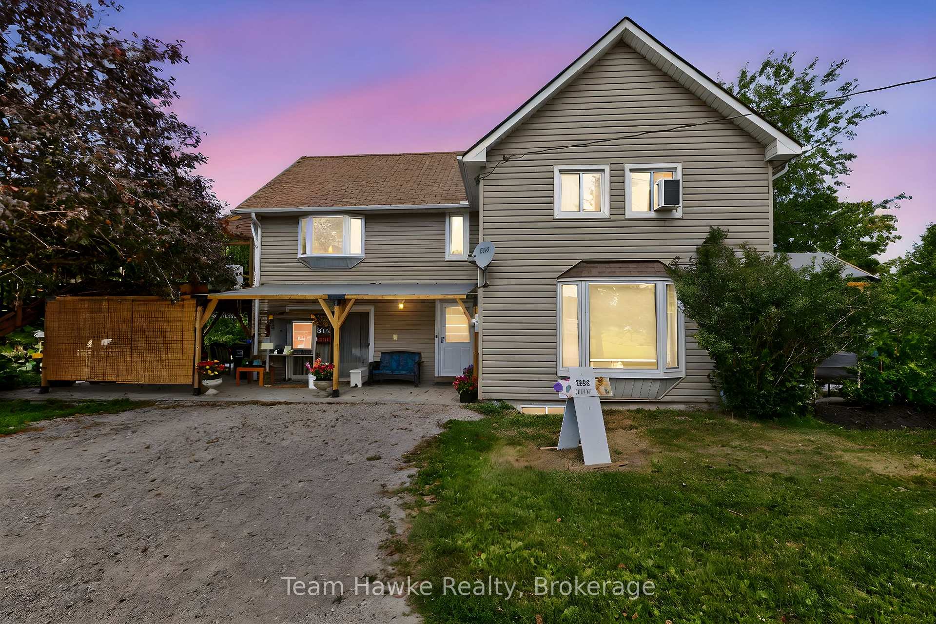 Photo 4 of 8870 County 93 Road, Midland — HOMEH