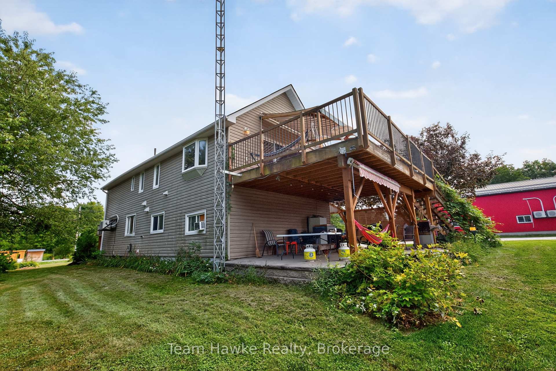 Photo 7 of 8870 County 93 Road, Midland — HOMEH
