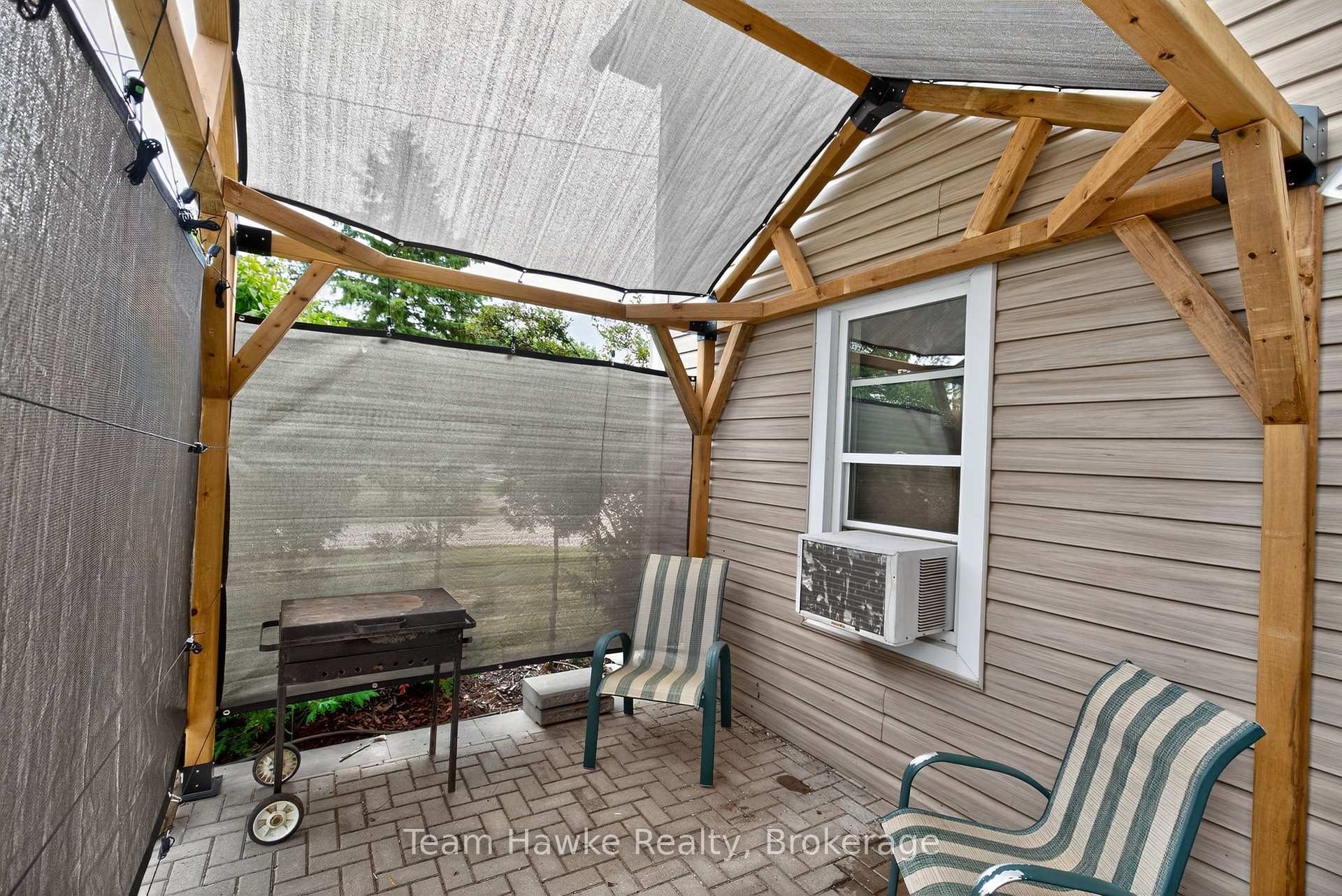 Photo 14 of 8870 County 93 Road, Midland — HOMEH