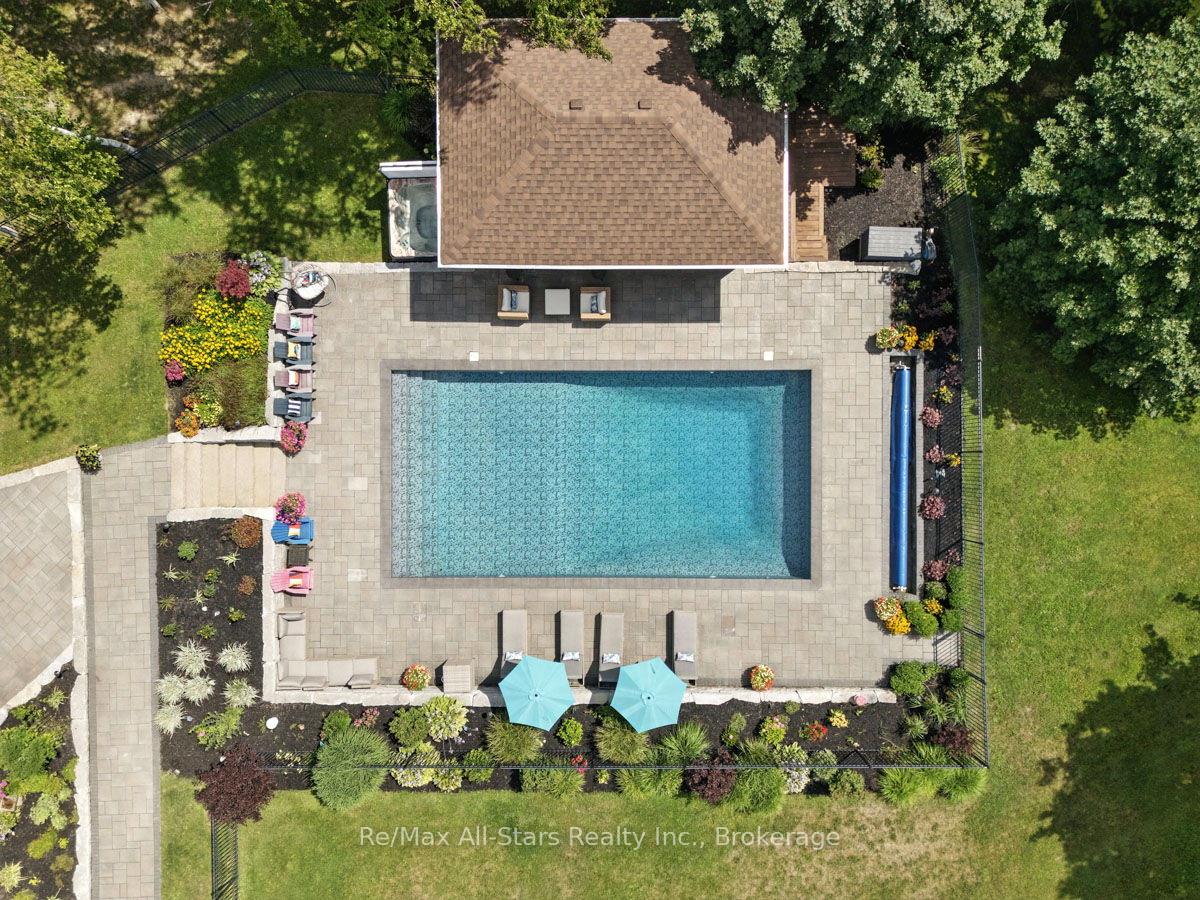 Photo 35 of 136 Wintergreen Court, Scugog, Port Perry — HOMEH
