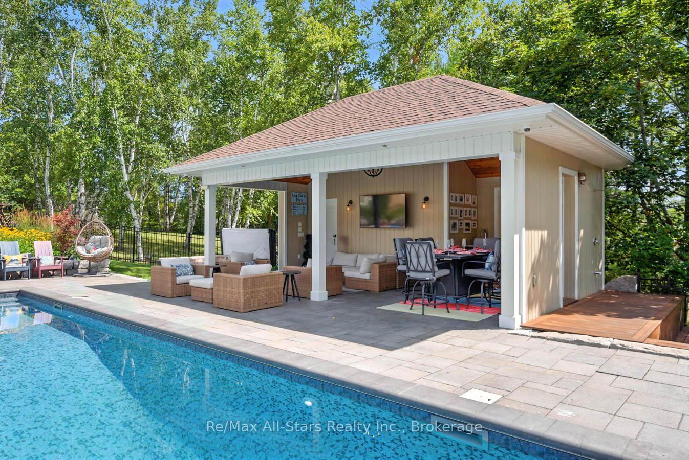 Photo 36 of 136 Wintergreen Court, Scugog, Port Perry — HOMEH