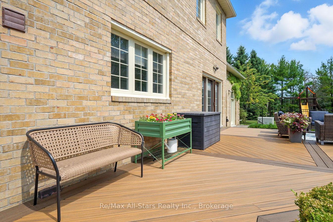 Photo 45 of 136 Wintergreen Court, Scugog, Port Perry — HOMEH
