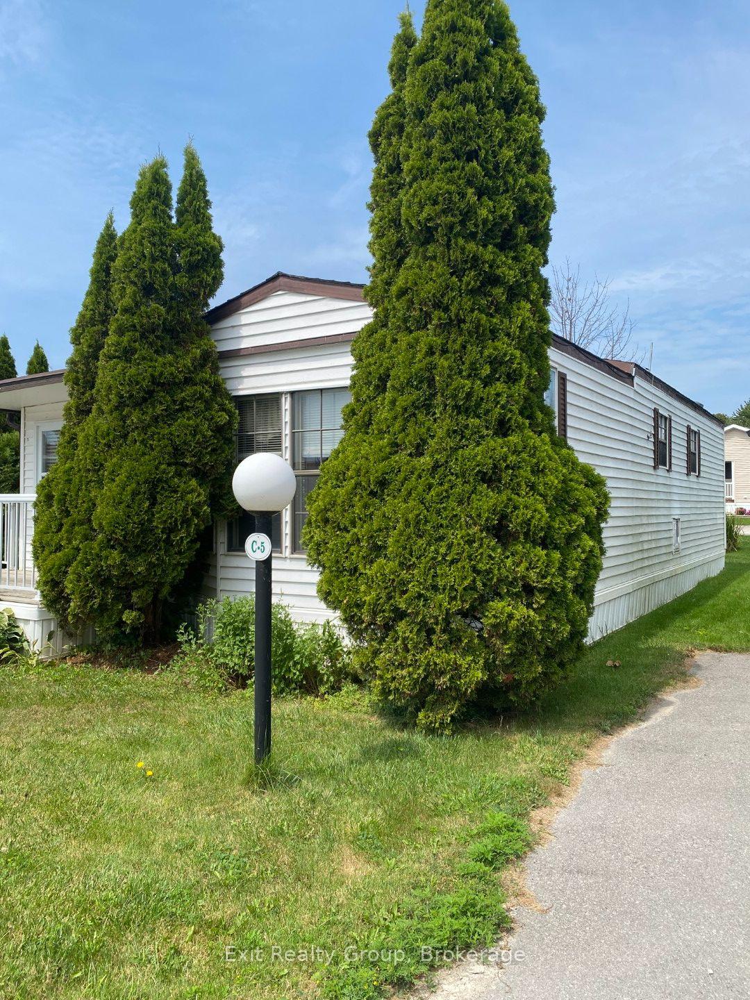 Photo 2 of Unit C5, 153 County Road 27, Prince Edward County, Hillier Ward — HOMEH
