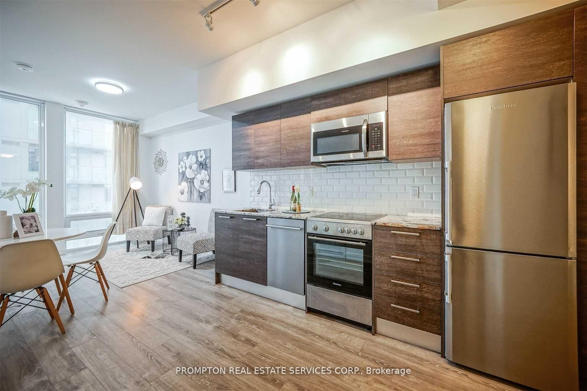 Photo 4 of Unit 1805, 28 wellesley Street E, Toronto, Church-Yonge Corridor — HOMEH