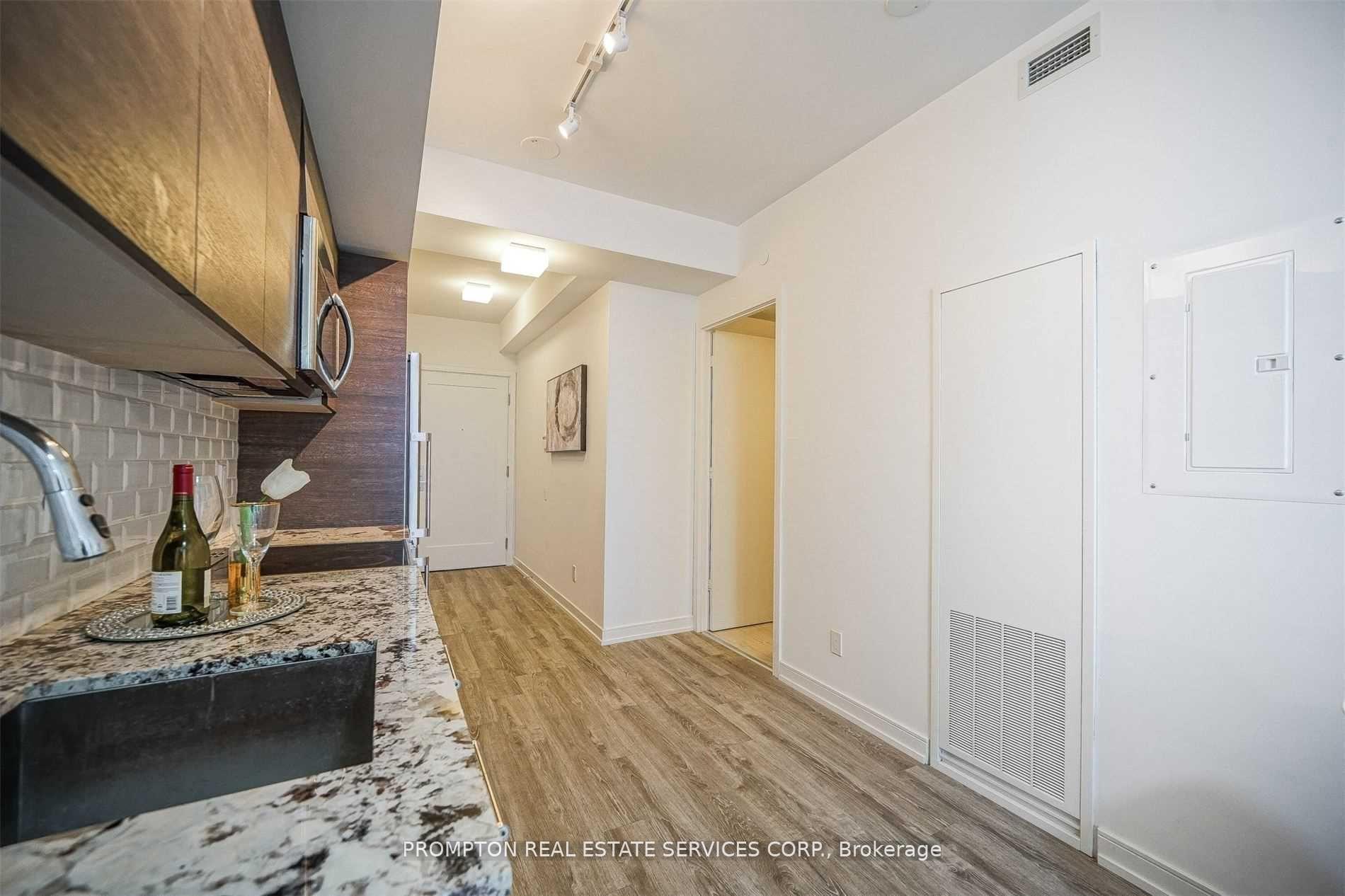 Photo 6 of Unit 1805, 28 wellesley Street E, Toronto, Church-Yonge Corridor — HOMEH