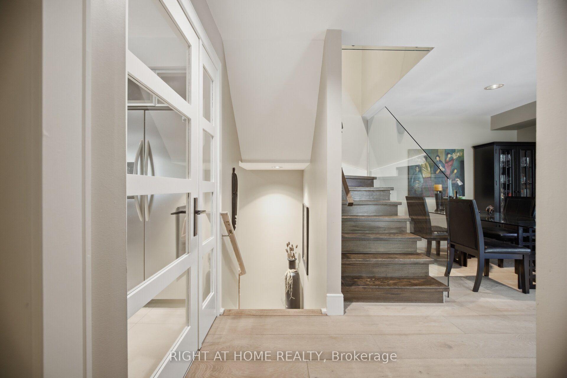 Photo 9 of 25A Shaw Street, Toronto, Niagara — HOMEH