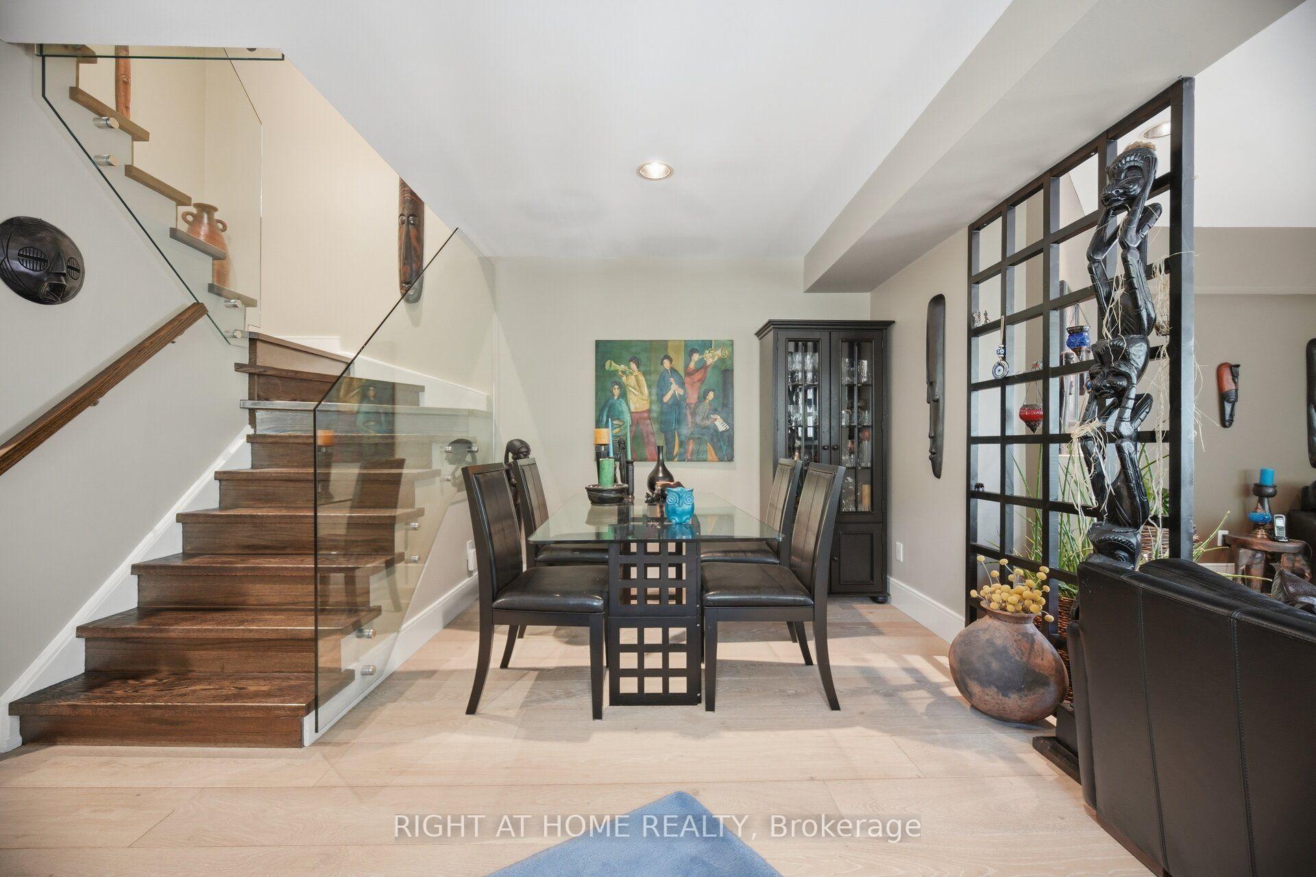 Photo 12 of 25A Shaw Street, Toronto, Niagara — HOMEH