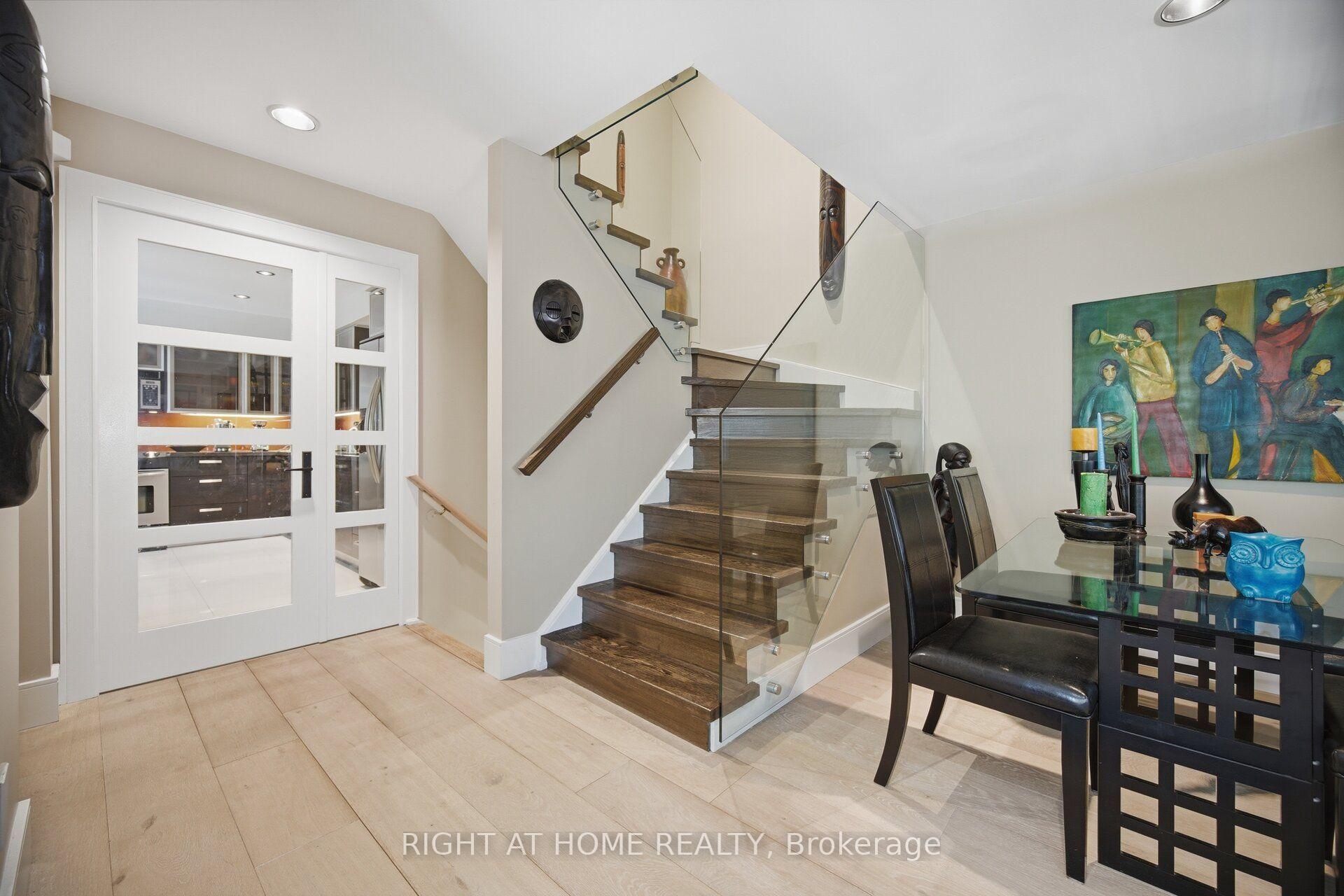 Photo 22 of 25A Shaw Street, Toronto, Niagara — HOMEH