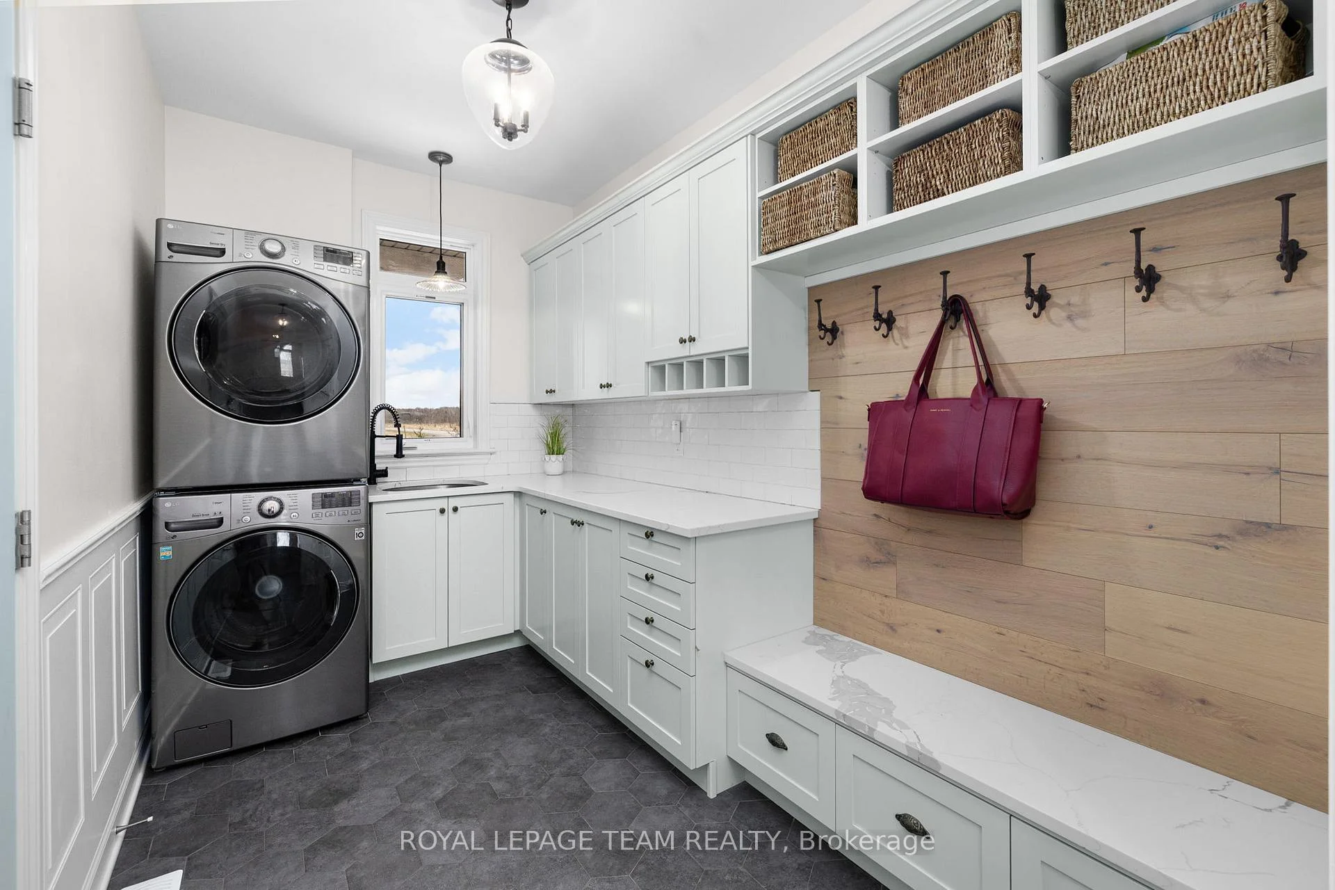 Photo 15 of 26 Synergy Way, Ottawa, Kanata - Kanata (North West) — HOMEH