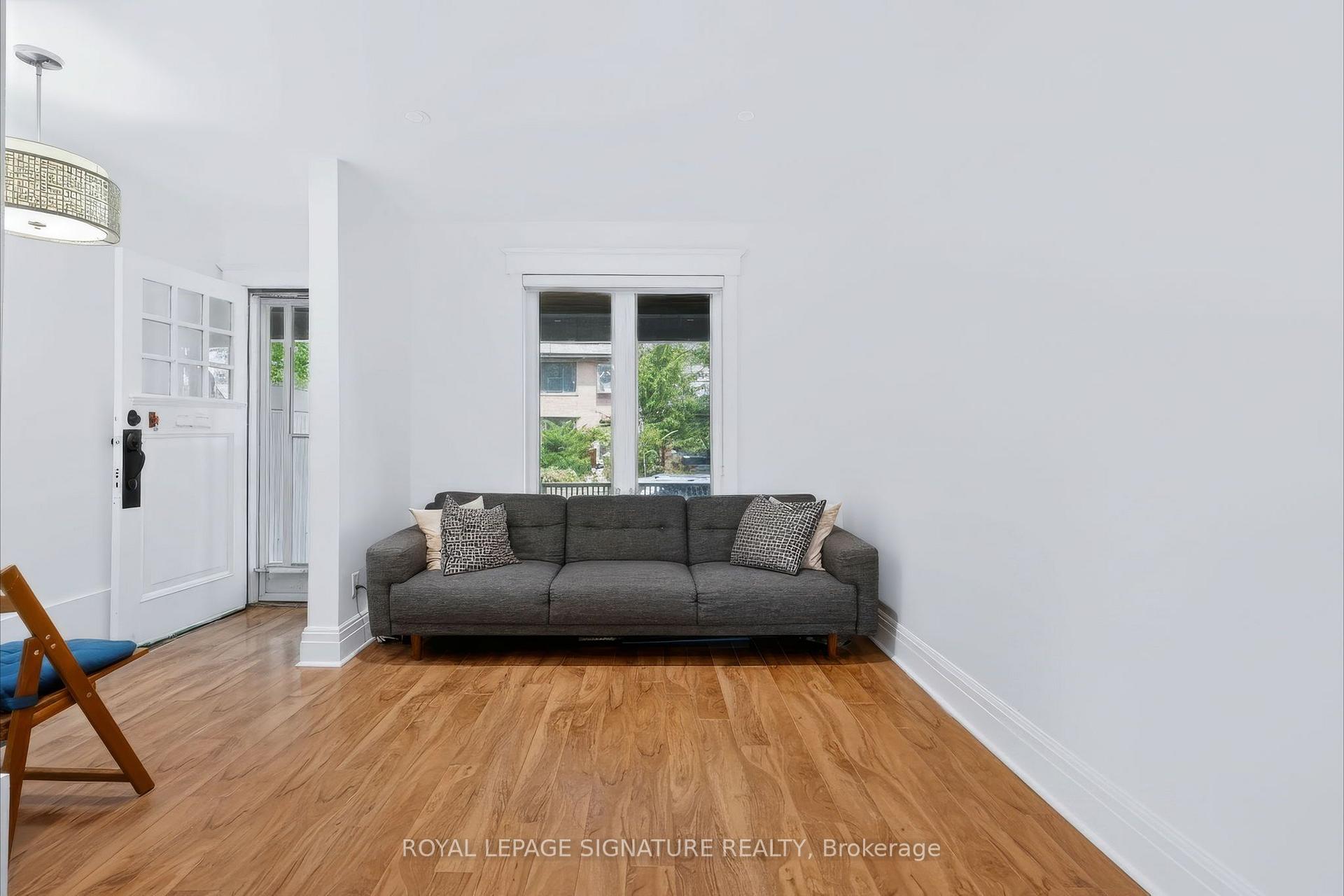 Photo 5 of 37 Strathcona Avenue, Toronto, North Riverdale — HOMEH