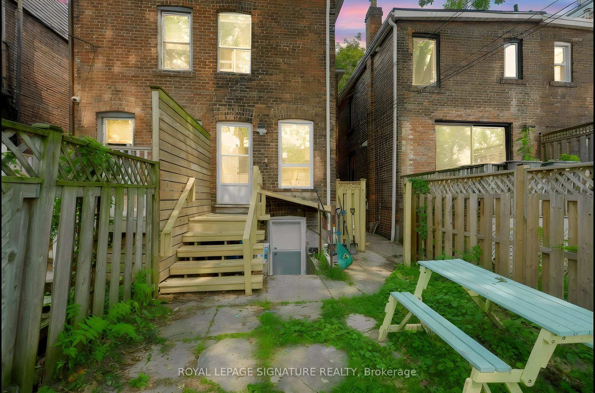 Photo 13 of 37 Strathcona Avenue, Toronto, North Riverdale — HOMEH
