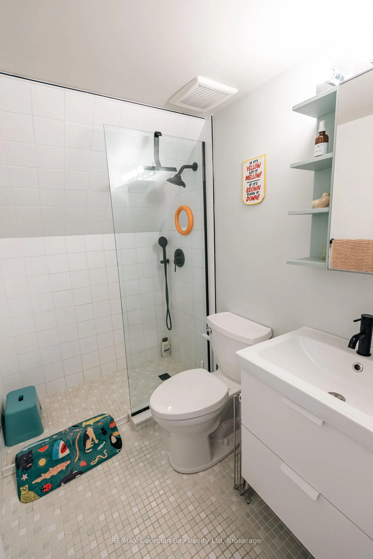 Photo 11 of 8 Sunrise Court, Tiny, Rural Tiny — HOMEH