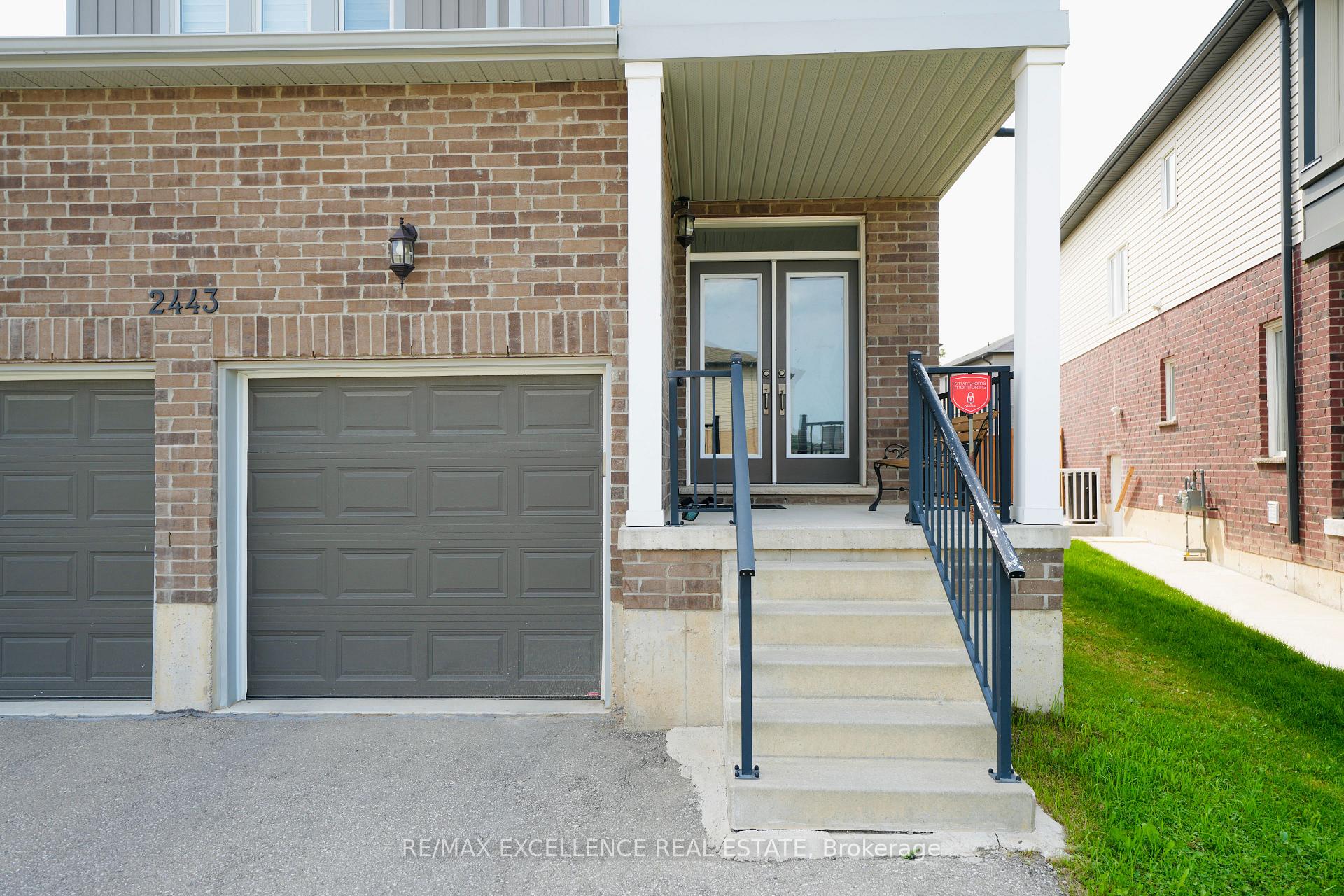 Photo 4 of 2443 Bennett Cross, London, South U — HOMEH