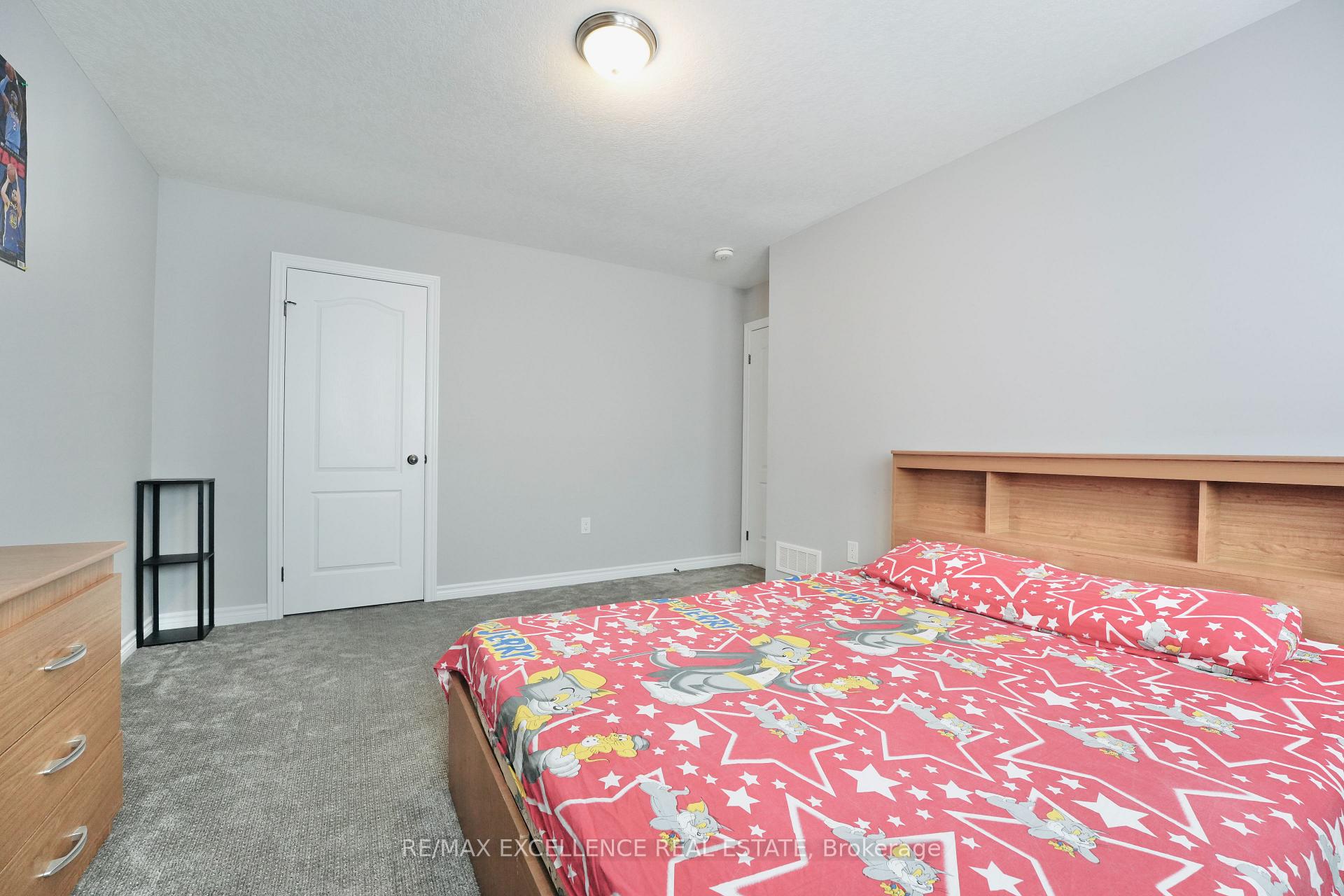 Photo 32 of 2443 Bennett Cross, London, South U — HOMEH