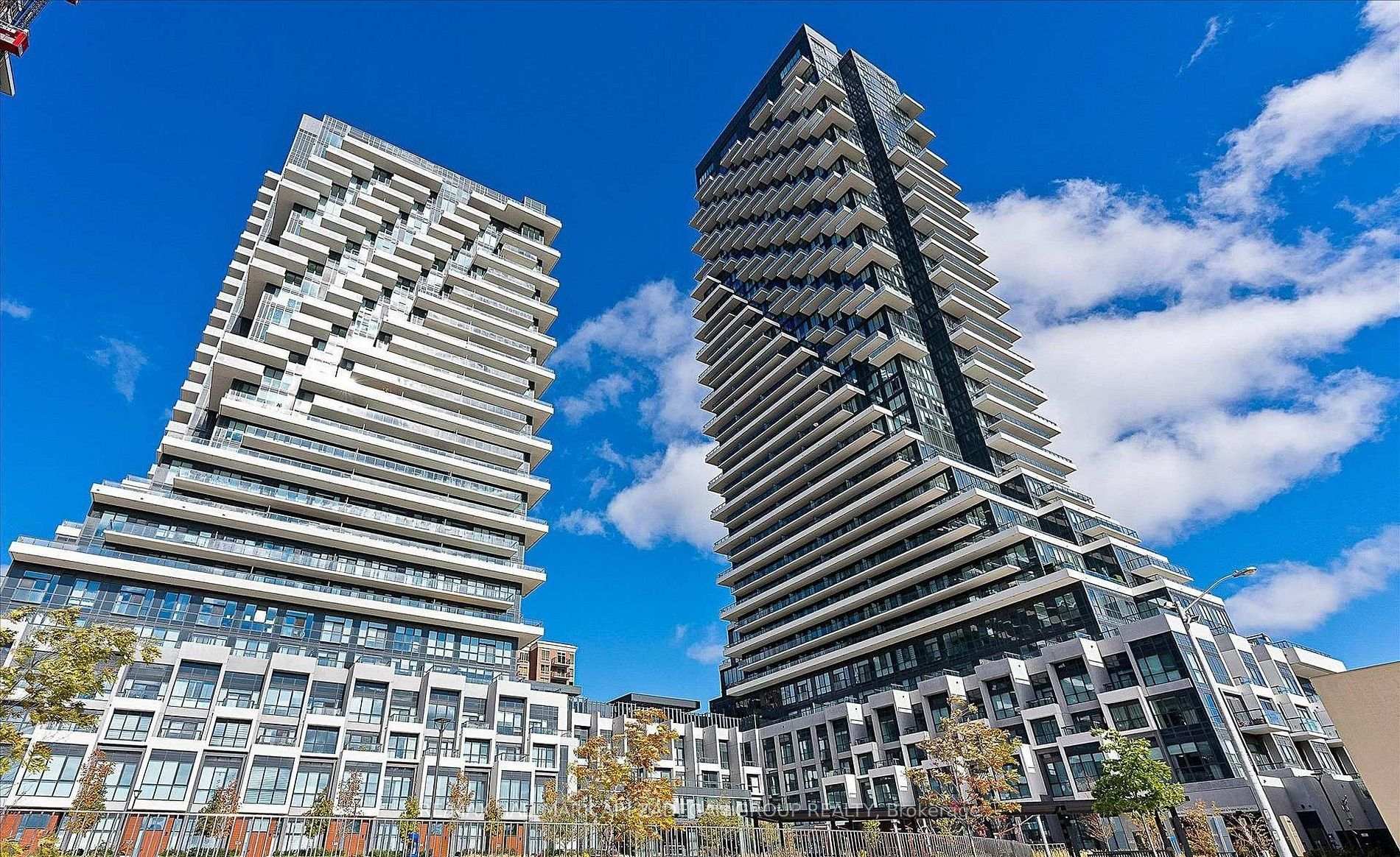 Front of Unit 1739, 20 Inn On The Park Drive