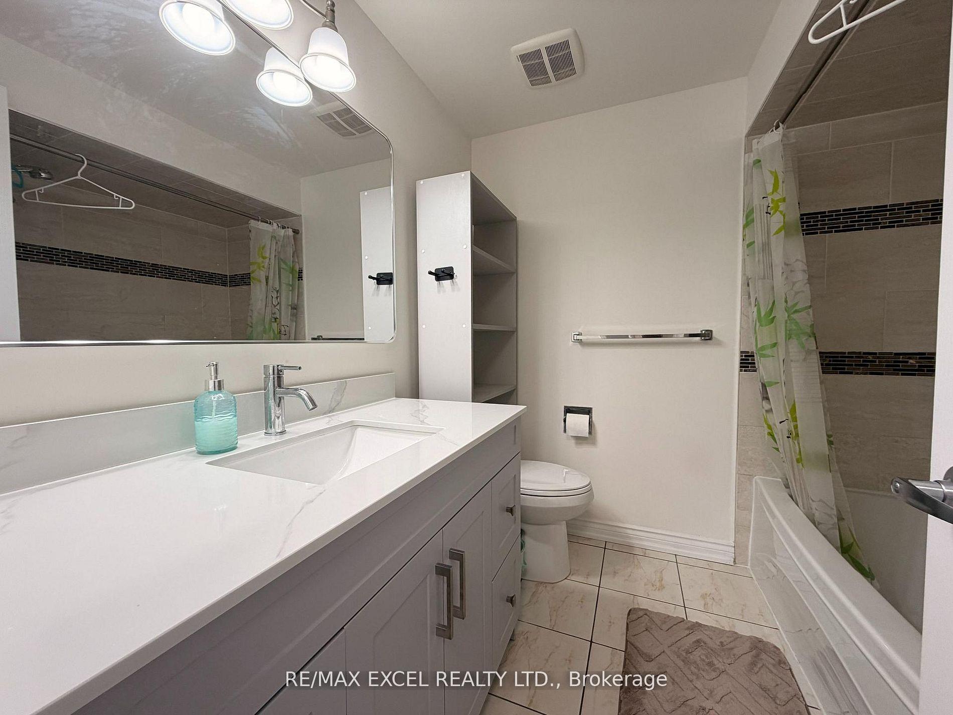 Photo 52 of 50 Shootfield Crescent, Scarborough, Agincourt North — HOMEH