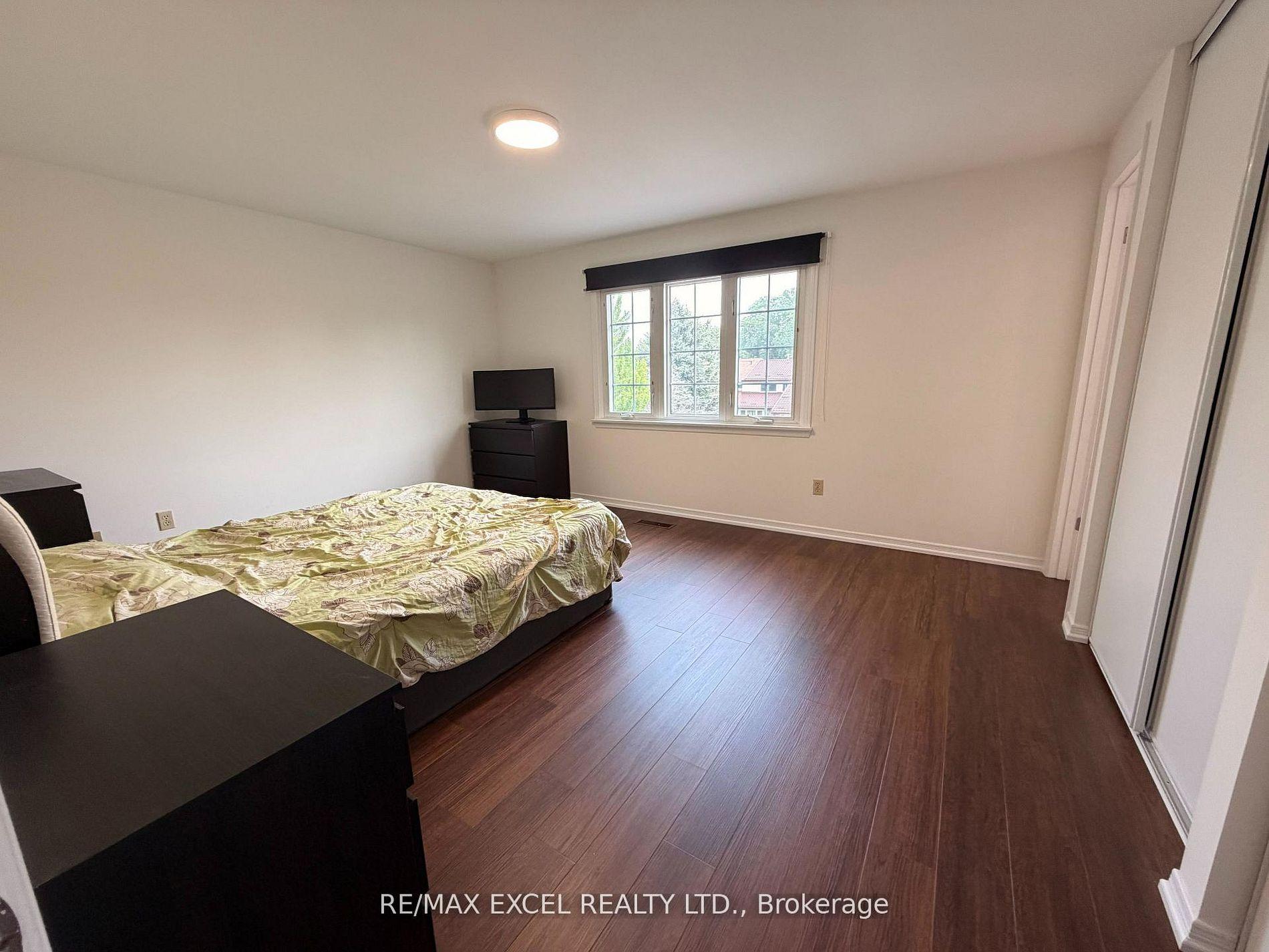 Photo 55 of 50 Shootfield Crescent, Scarborough, Agincourt North — HOMEH