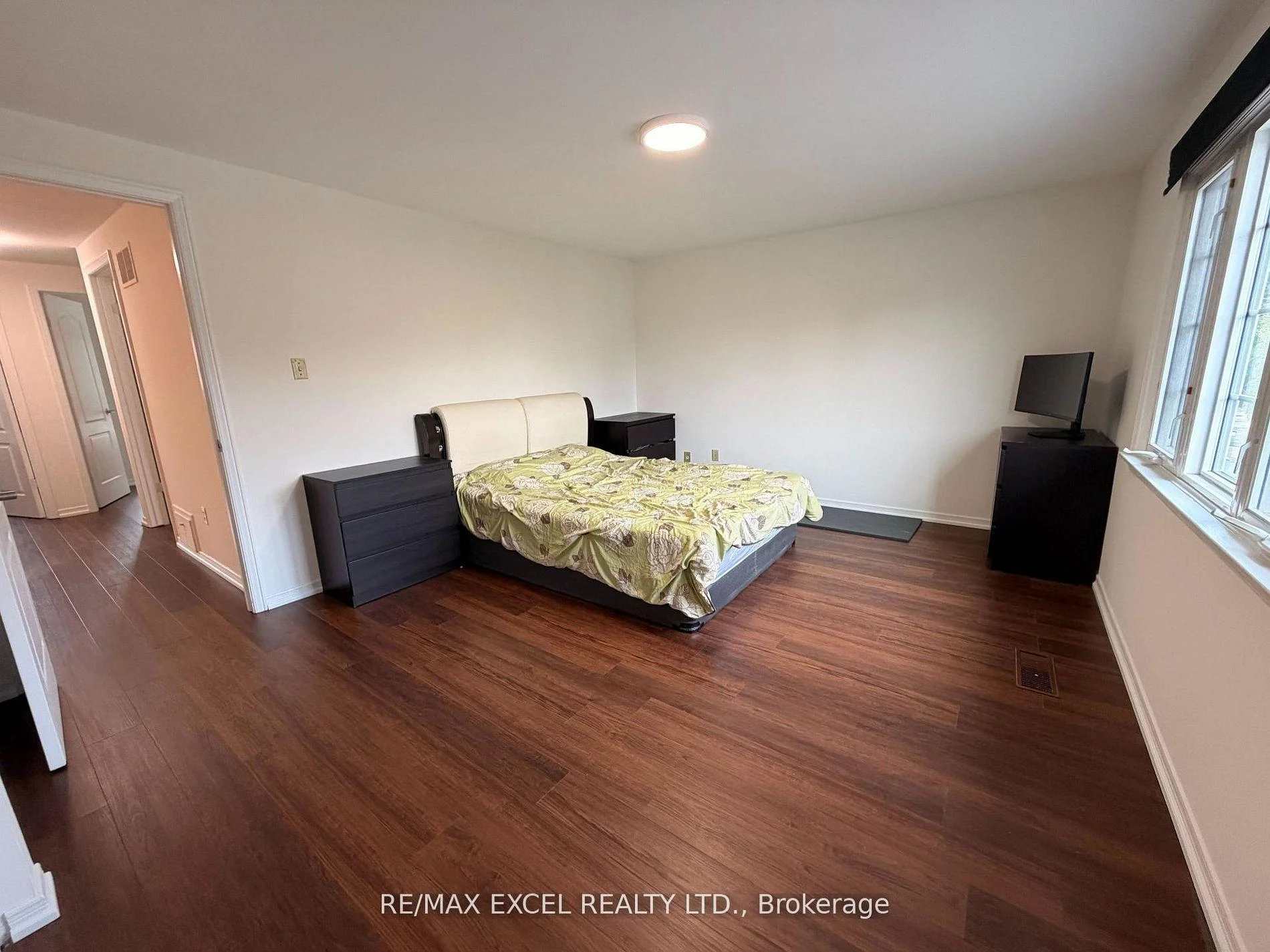 Photo 17 of 50 Shootfield Crescent, Scarborough, Agincourt North — HOMEH