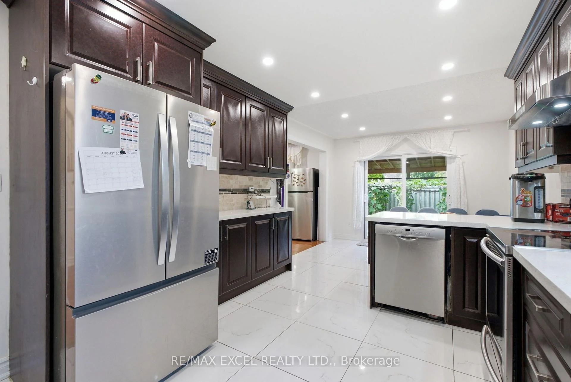 Photo 21 of 50 Shootfield Crescent, Scarborough, Agincourt North — HOMEH