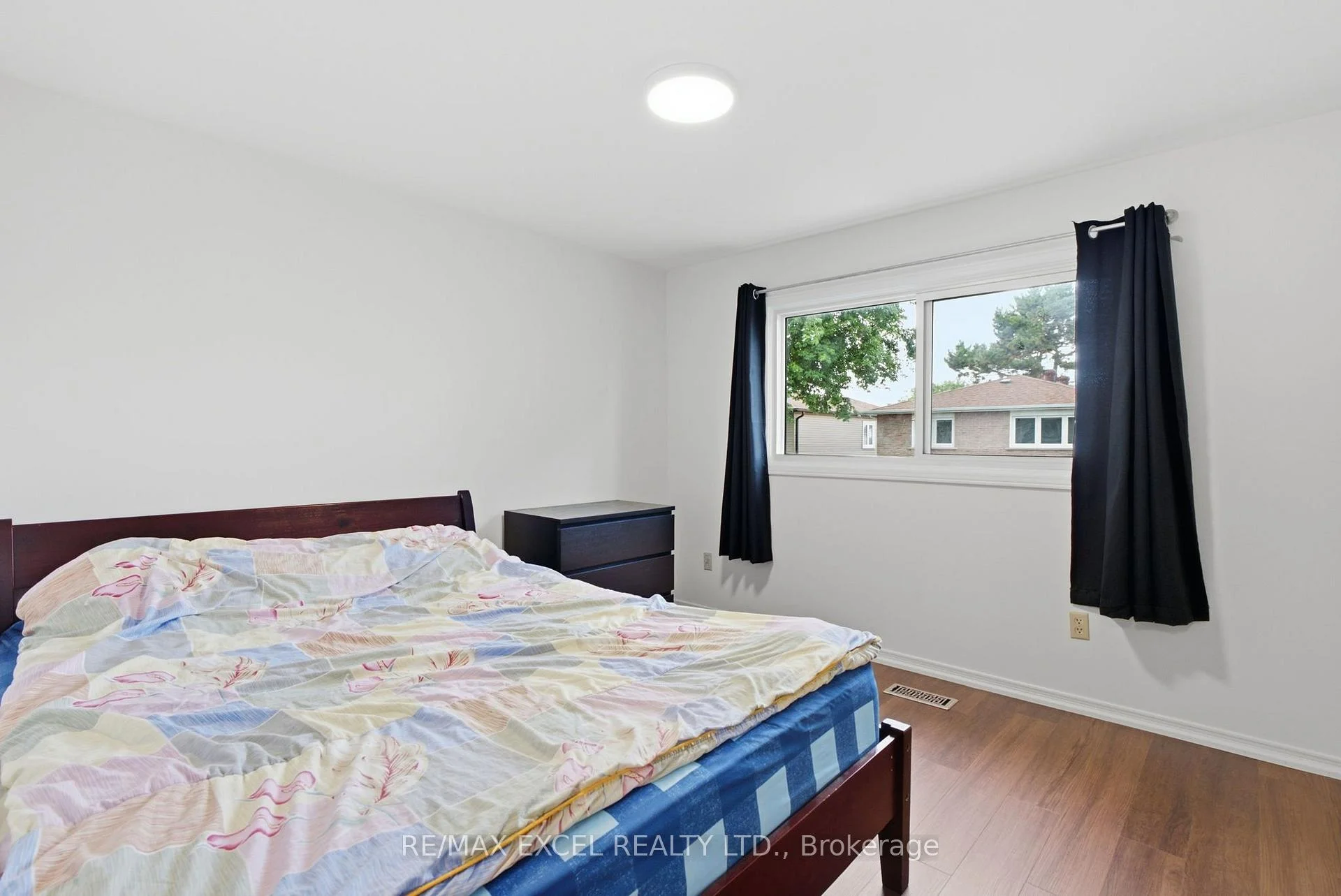 Photo 66 of 50 Shootfield Crescent, Scarborough, Agincourt North — HOMEH