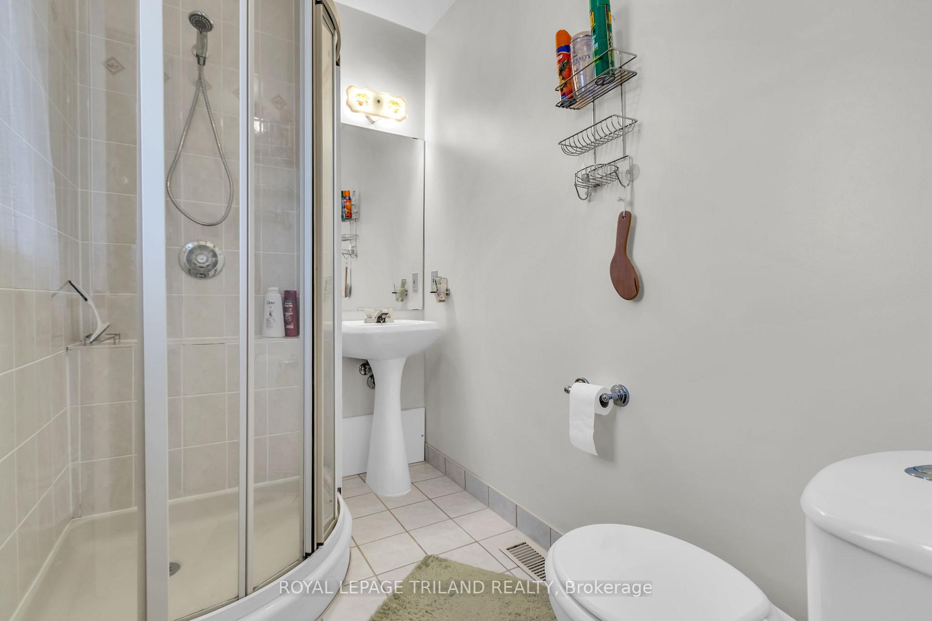 Photo 36 of 5257 Cliff Road, Lambton Shores — HOMEH