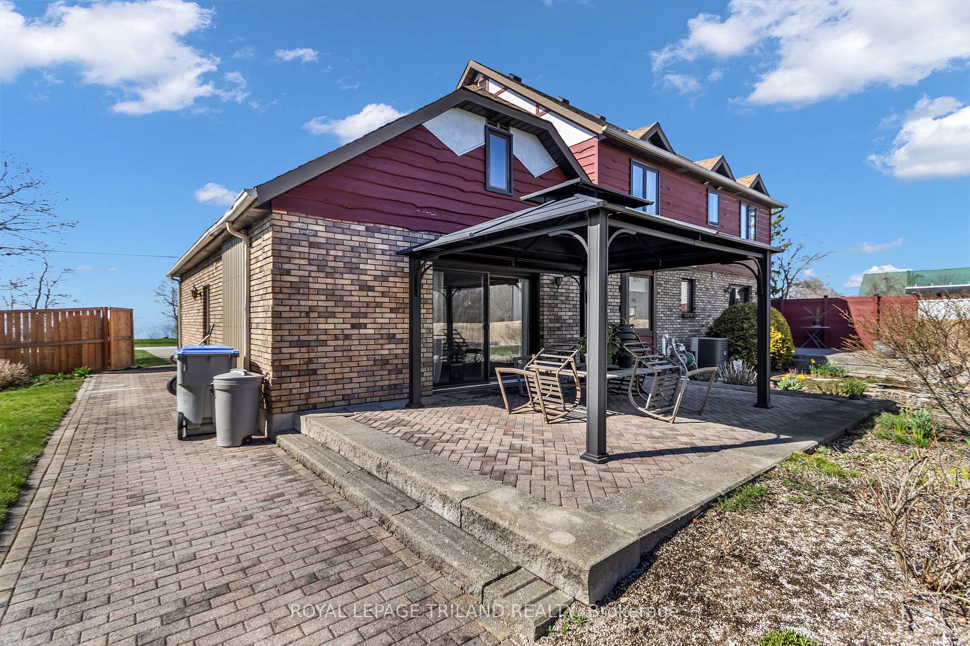 Photo 43 of 5257 Cliff Road, Lambton Shores — HOMEH