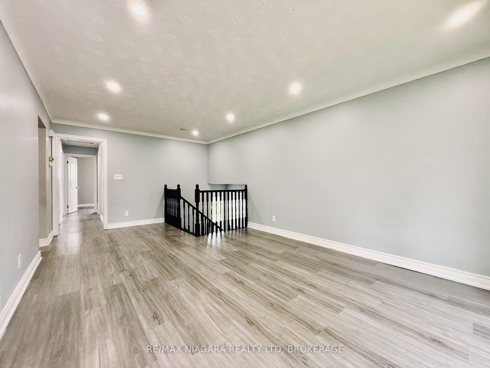 Photo 8 of 3102 Ussher Street, Niagara Falls, Chippawa — HOMEH