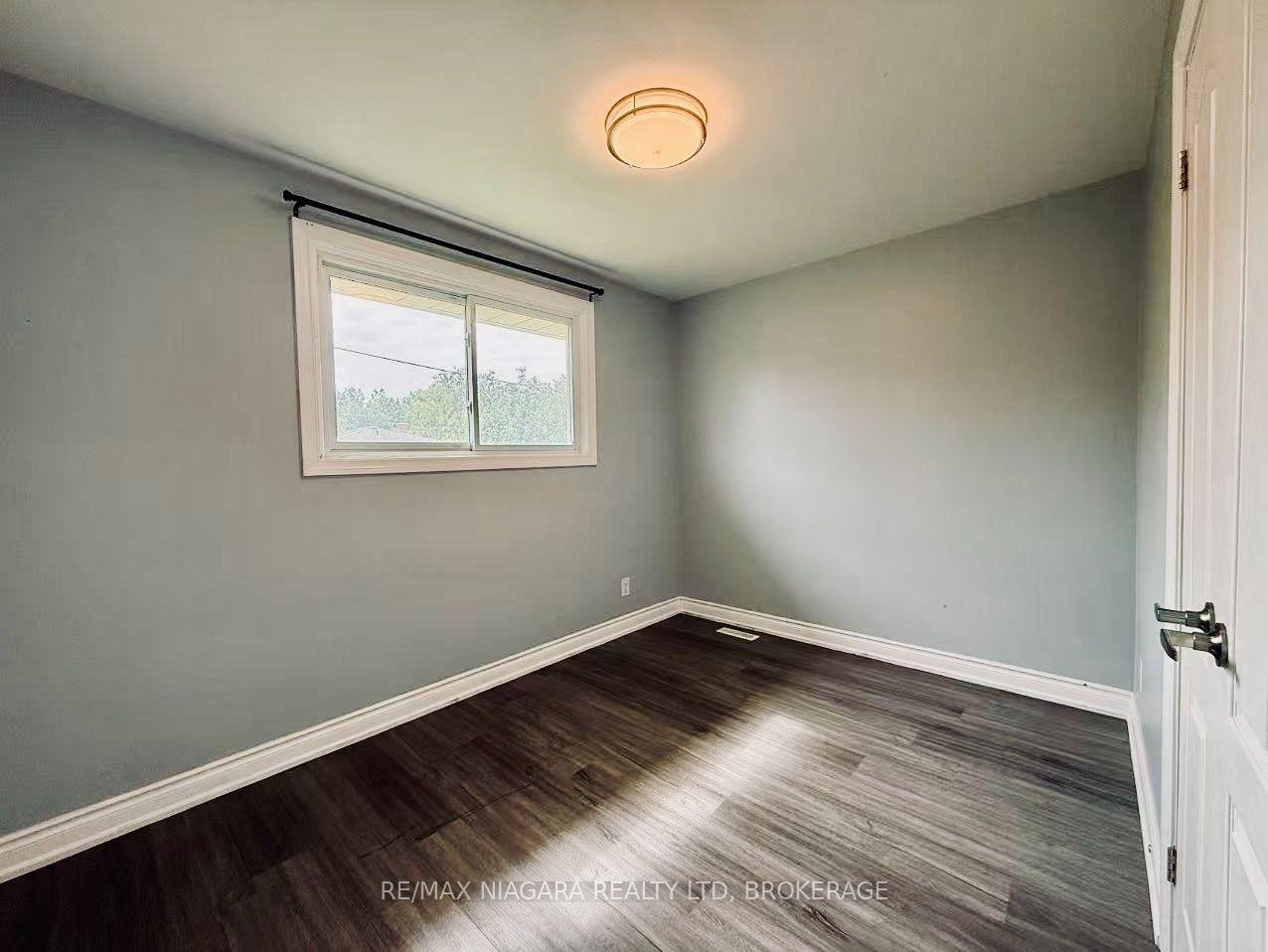 Photo 13 of 3102 Ussher Street, Niagara Falls, Chippawa — HOMEH