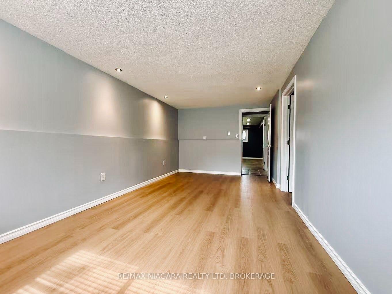 Photo 20 of 3102 Ussher Street, Niagara Falls, Chippawa — HOMEH