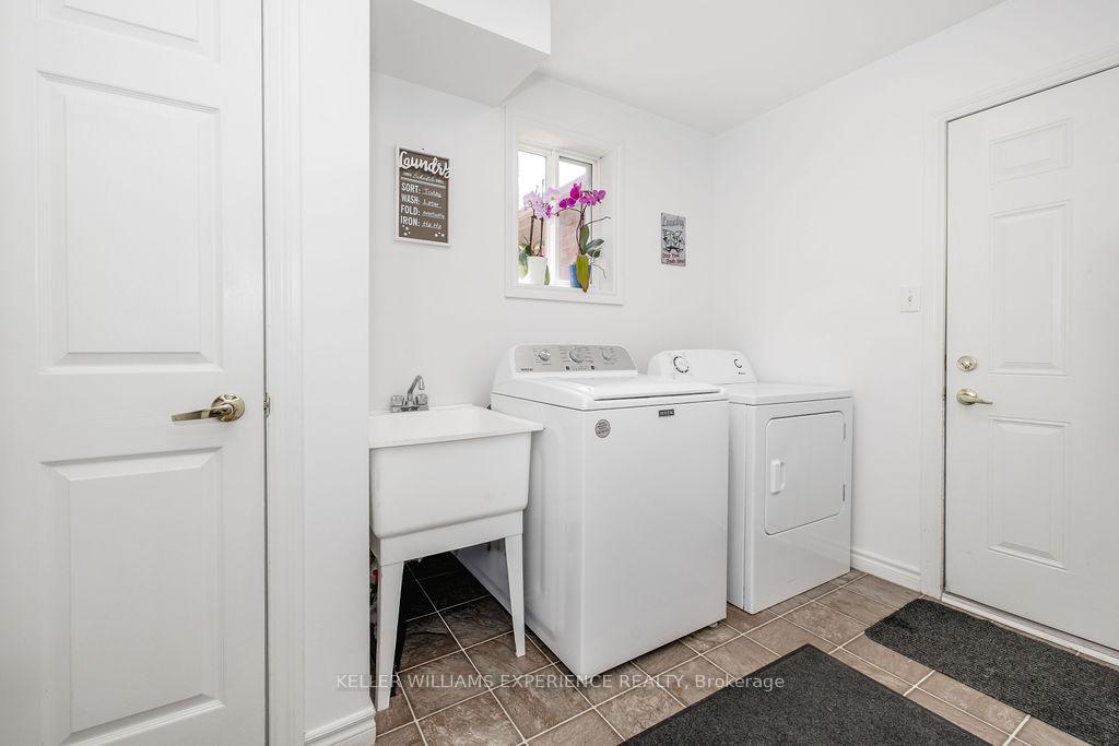 Photo 14 of 27 Michelle Drive, Barrie, Painswick South — HOMEH
