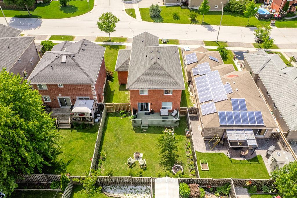 Photo 36 of 27 Michelle Drive, Barrie, Painswick South — HOMEH