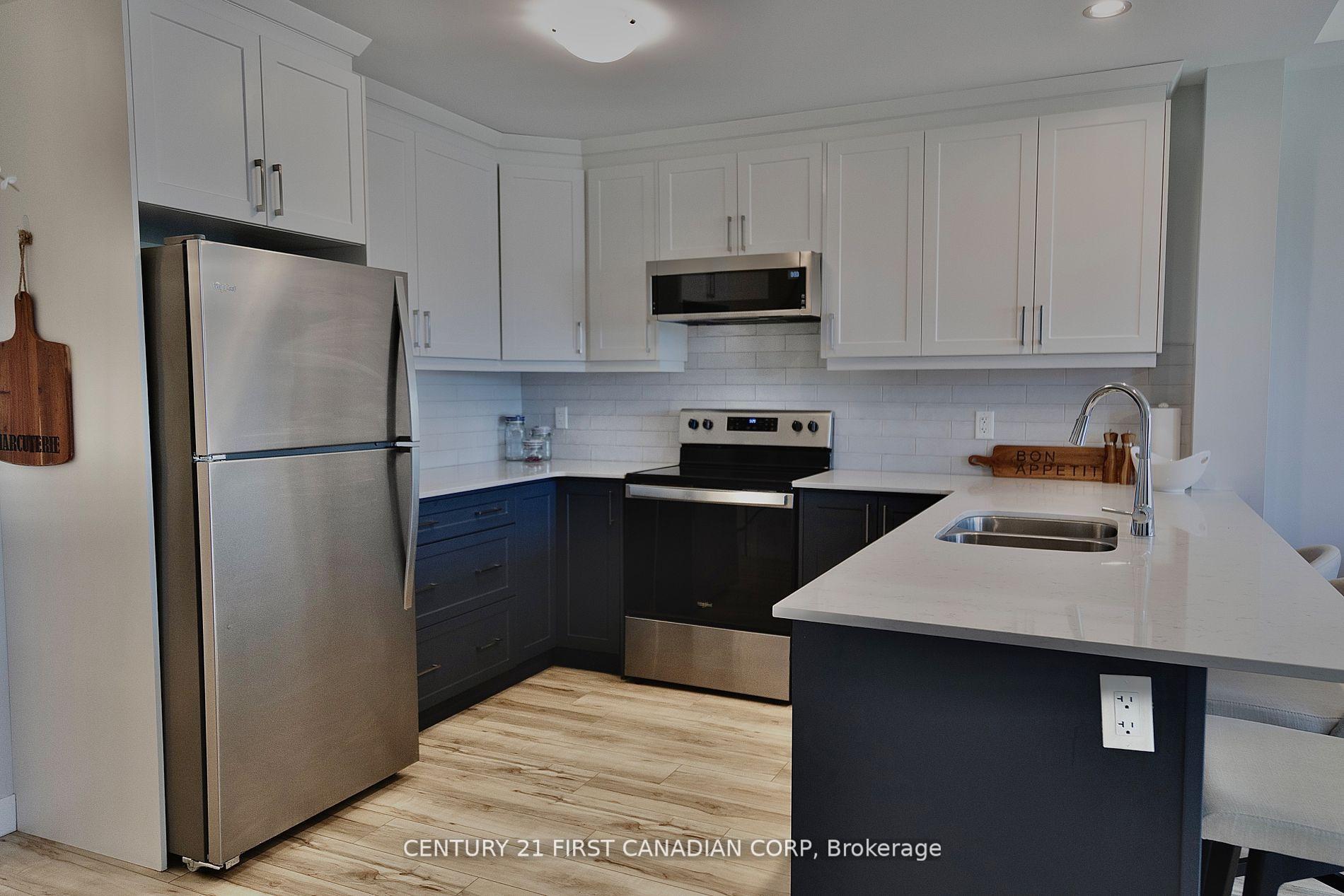 Photo 6 of Unit 403, 100 The Promenade, Central Elgin, Port Stanley — HOMEH