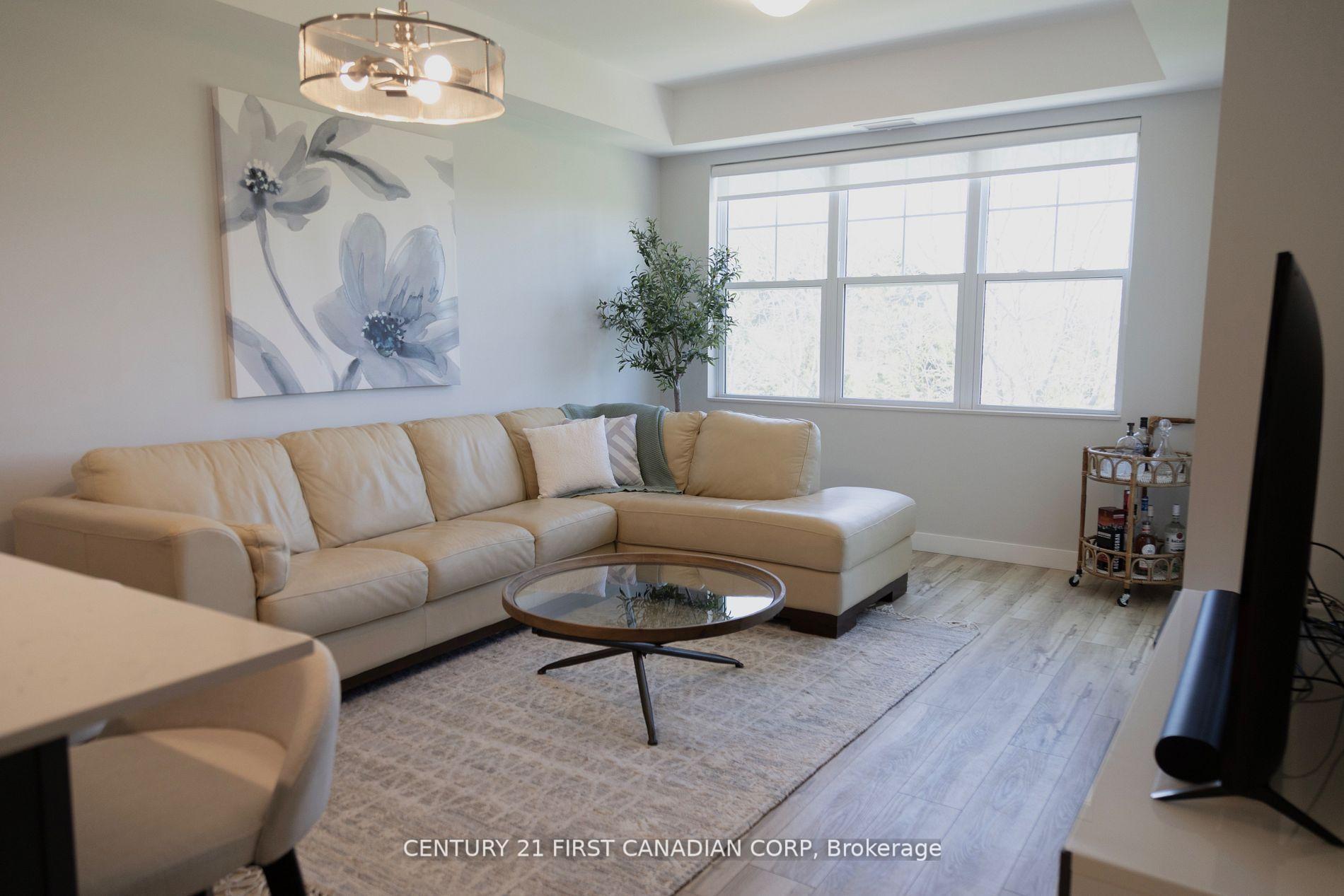 Photo 9 of Unit 403, 100 The Promenade, Central Elgin, Port Stanley — HOMEH